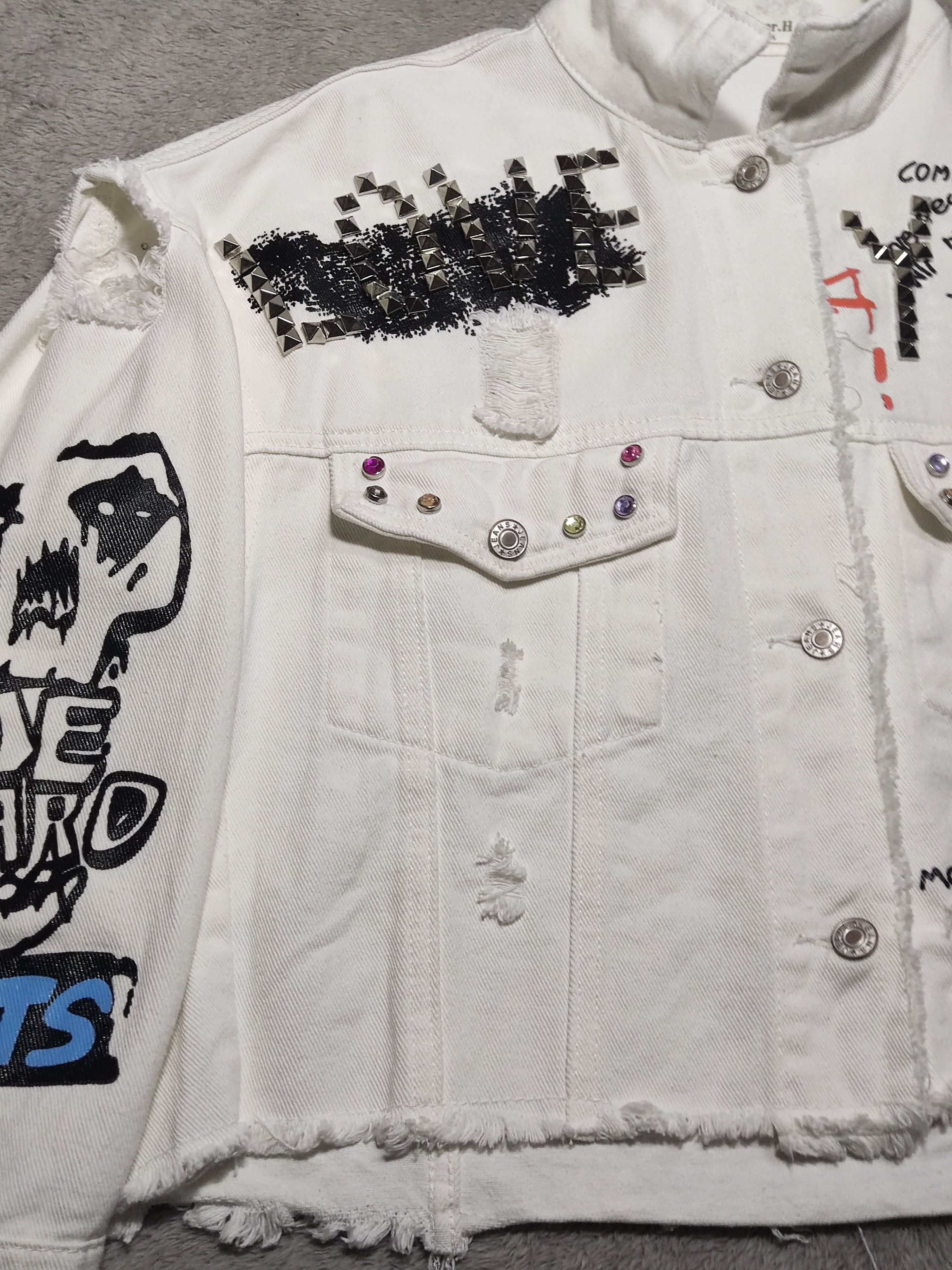 Le Grande Bleu (L.G.B.) Distressed Cyber-Punk Studded Denim Jacket- Harajuku Style Size M / US 6-8 / IT 42-44 - 7 Thumbnail