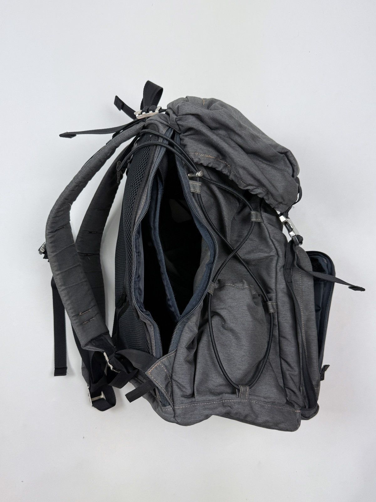 BEAUTY&YOUTH Beaty&Youth United Arrows Gray Cordura City&Trip Backpack Size ONE SIZE - 11 Thumbnail