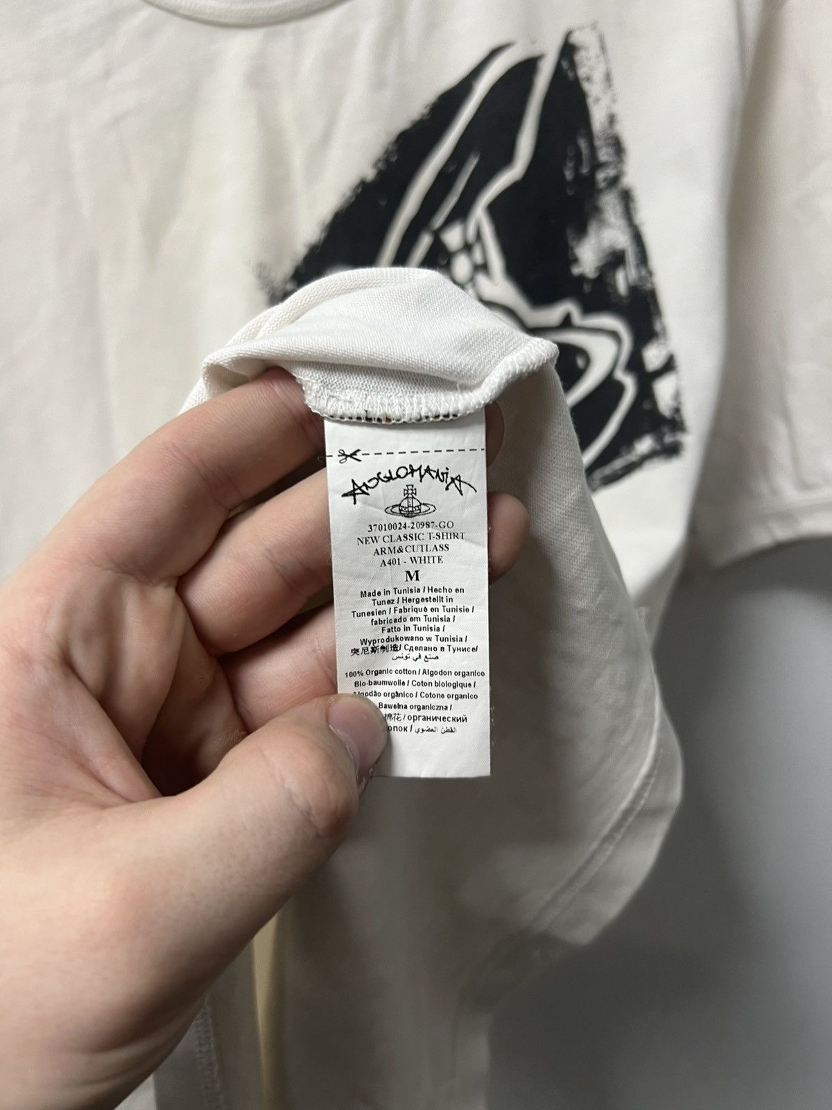 Vivienne Westwood Vivienne westwood t-shirt big logo Size US M / EU 48-50 / 2 - 7 Thumbnail