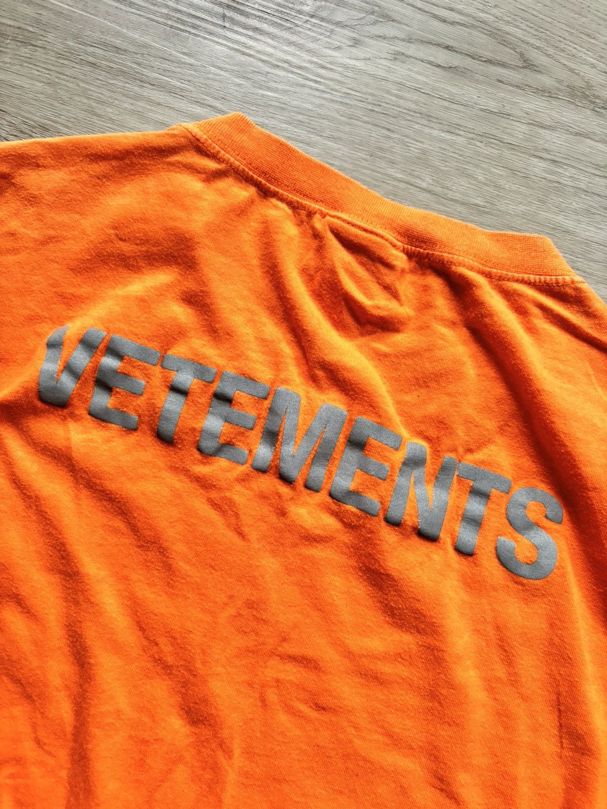 Vetements Vetements Staff Reflective T-Shirt Size US M / EU 48-50 / 2 - 9 Thumbnail