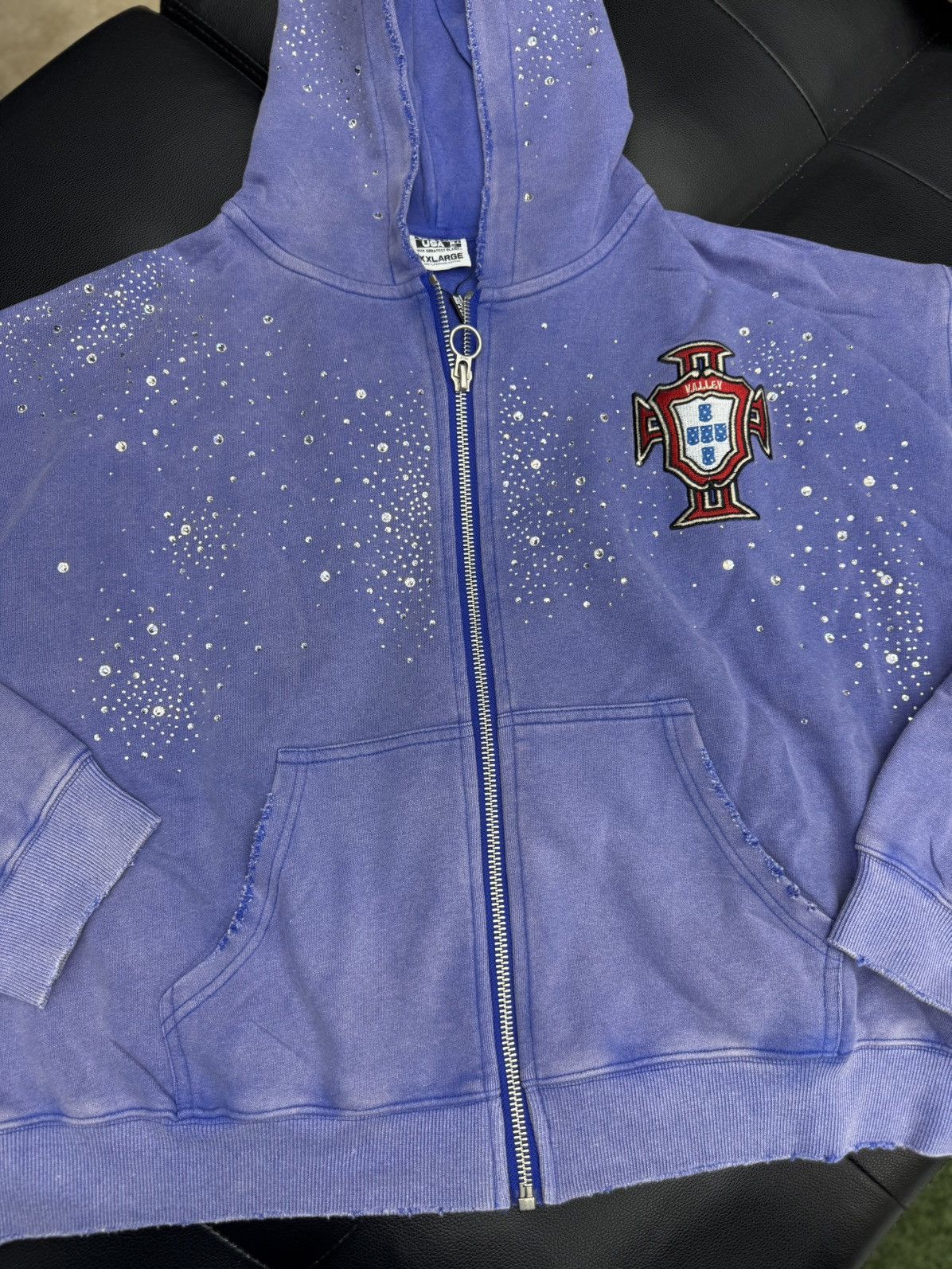 Vale Valley Hoodie Stone Zip Up Blue Crystals Size XXL (NEW) Size US XXL / EU 58 / 5 - 3 Thumbnail
