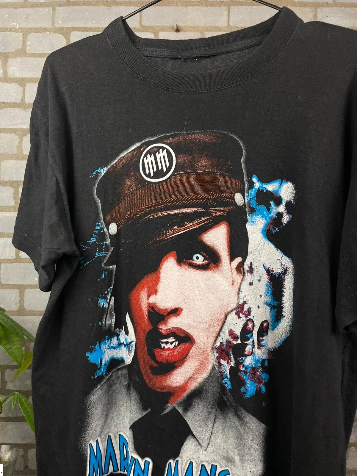 Band Tees Marilyn Manson vintage 2000’s T-shirt Y2K band T-shirt Size US M / EU 48-50 / 2 - 6 Thumbnail