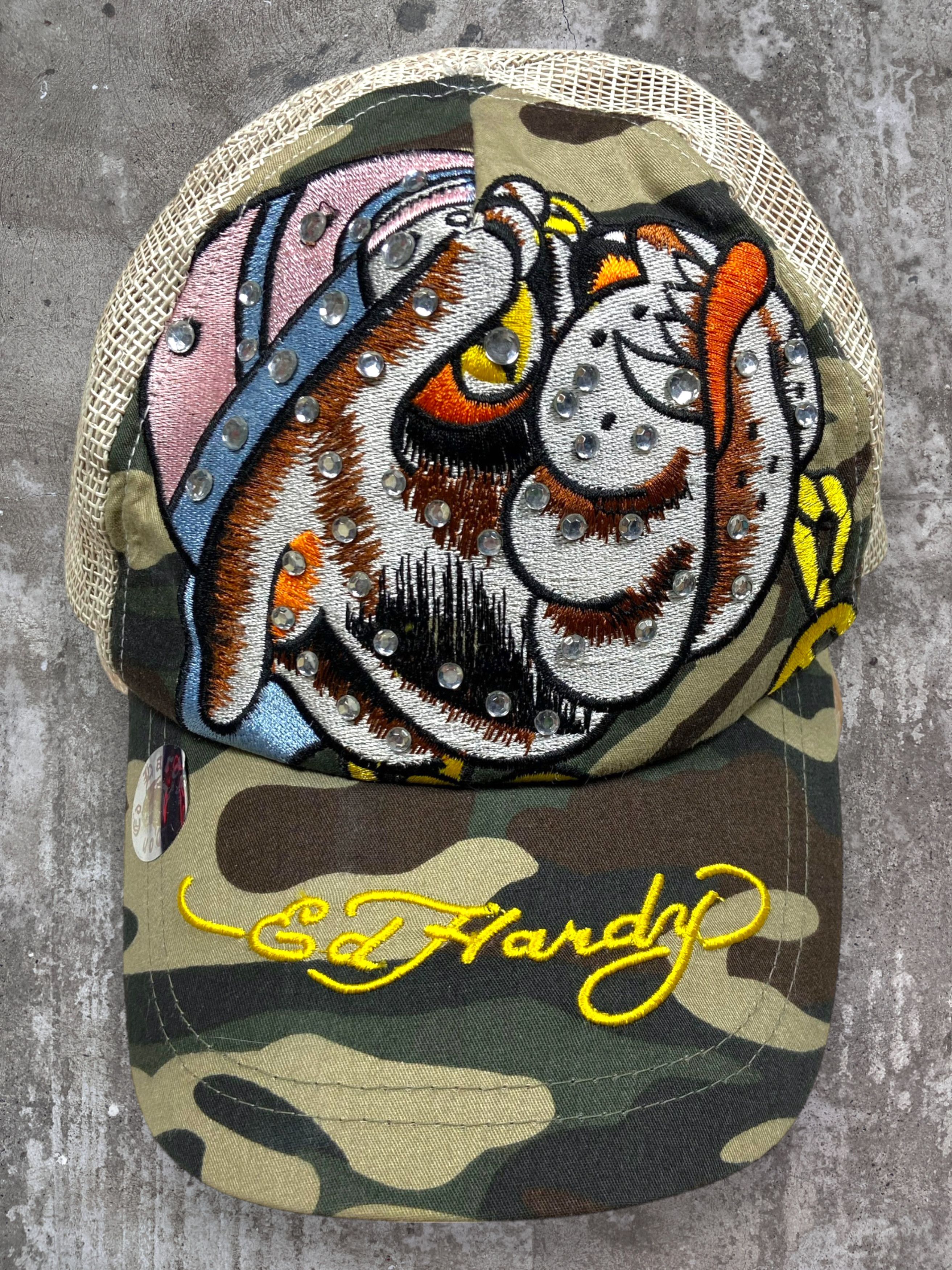 Ed Hardy ED HARDY ARCHIVE EMBROIDERED BULLDOG SWAROVSKI CAP - № 4140 Size ONE SIZE - 1 Thumbnail