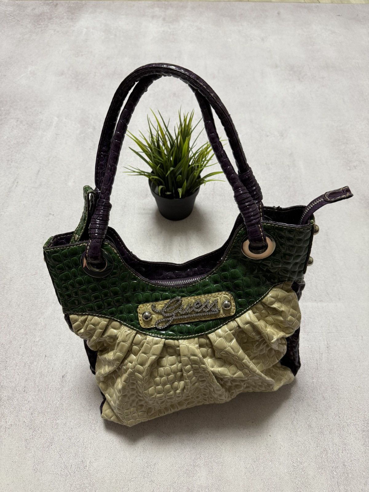 Guess × Vintage Vintage Guess Bag Crossbody Rhinestones Women Luxury Rare Size ONE SIZE - 2 Thumbnail