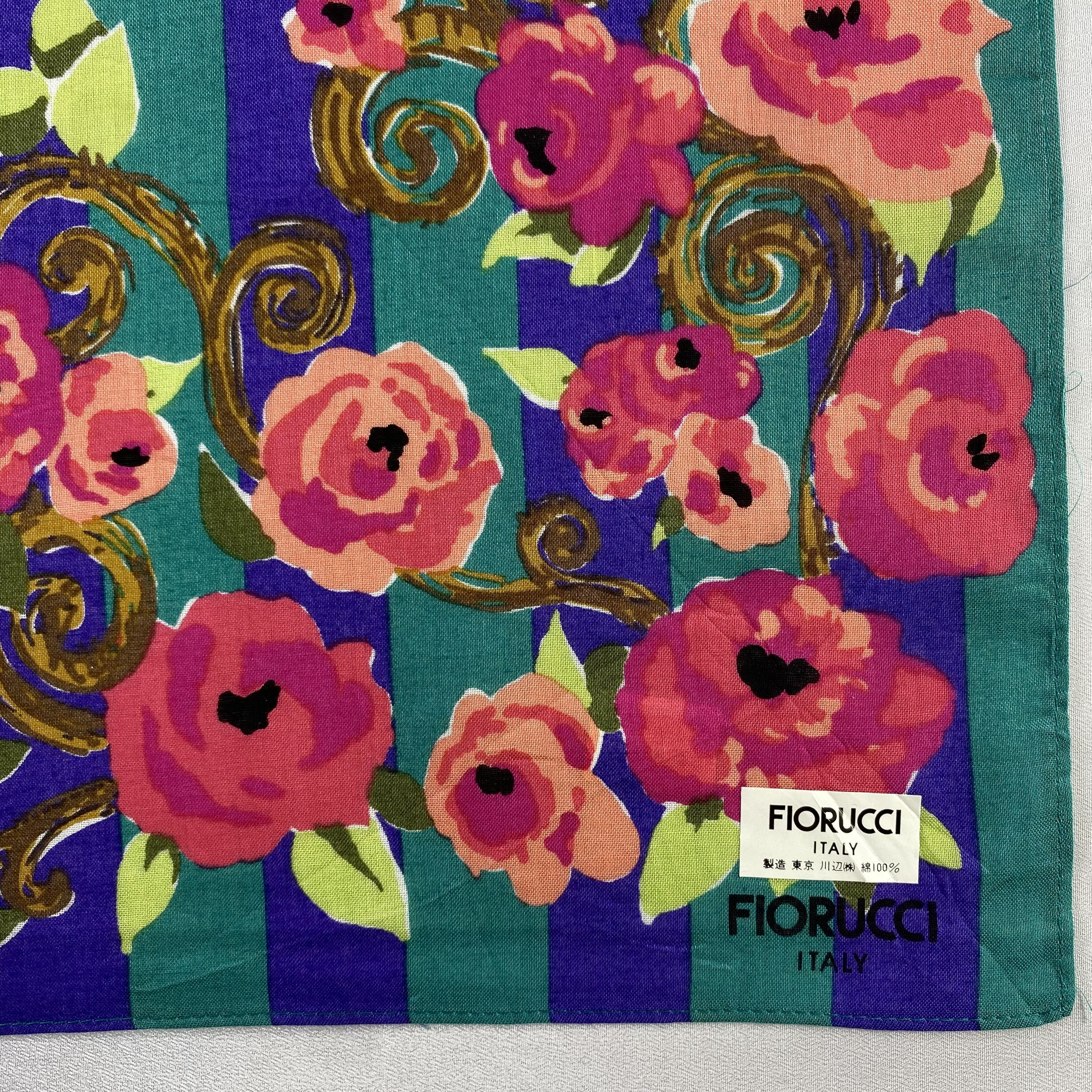Fiorucci × Vintage Fiorucci Handkerchief / Neckerchief / Bandana-P1397 Size ONE SIZE - 3 Thumbnail