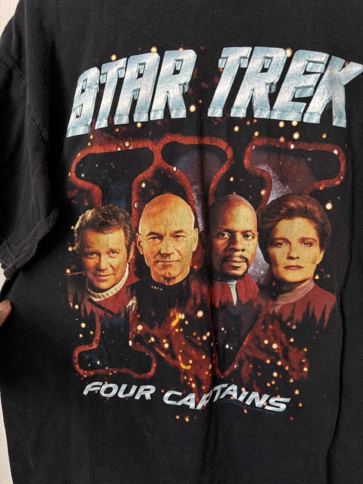 Vintage Vintage 1998 Star Trek T-shirt Size US L / EU 52-54 / 3 - 3 Thumbnail