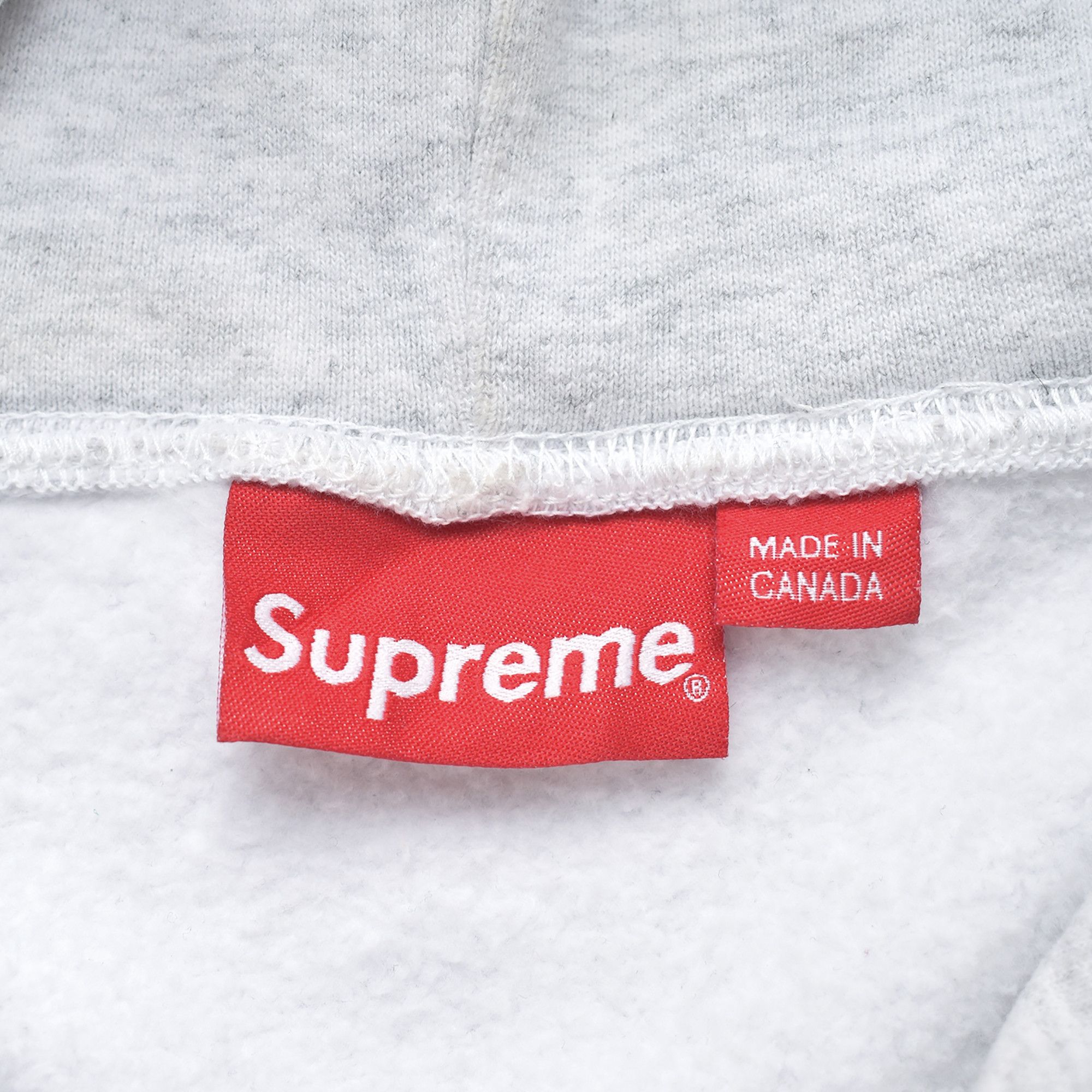 Supreme SUPREME Reflective Cutout Hooded Sweatshirt 'Ash Grey' Size US XL / EU 56 / 4 - 4 Thumbnail