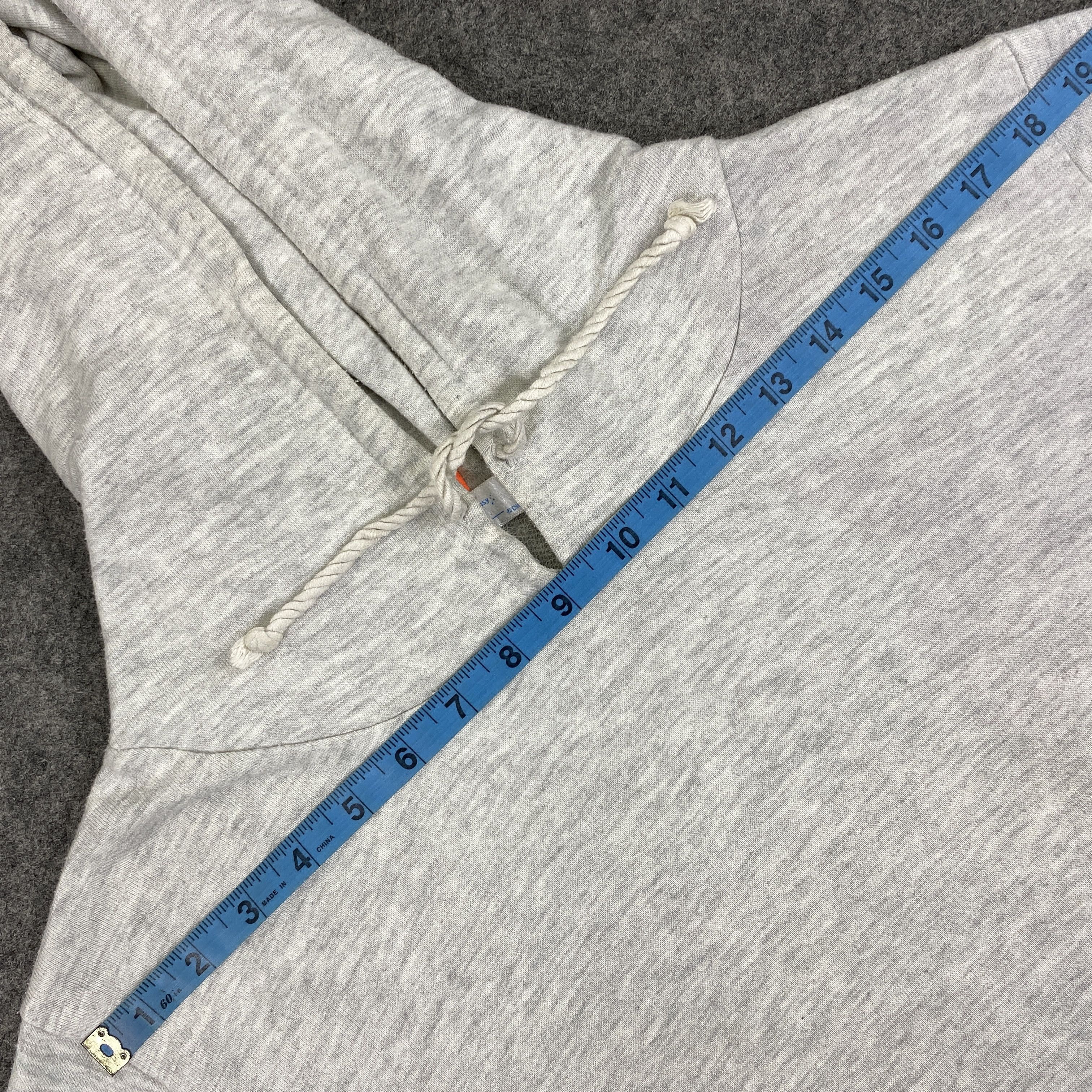Disney Vintage Disney x Chip & Dale Hoodie -SW062 Size US M / EU 48-50 / 2 - 3 Thumbnail