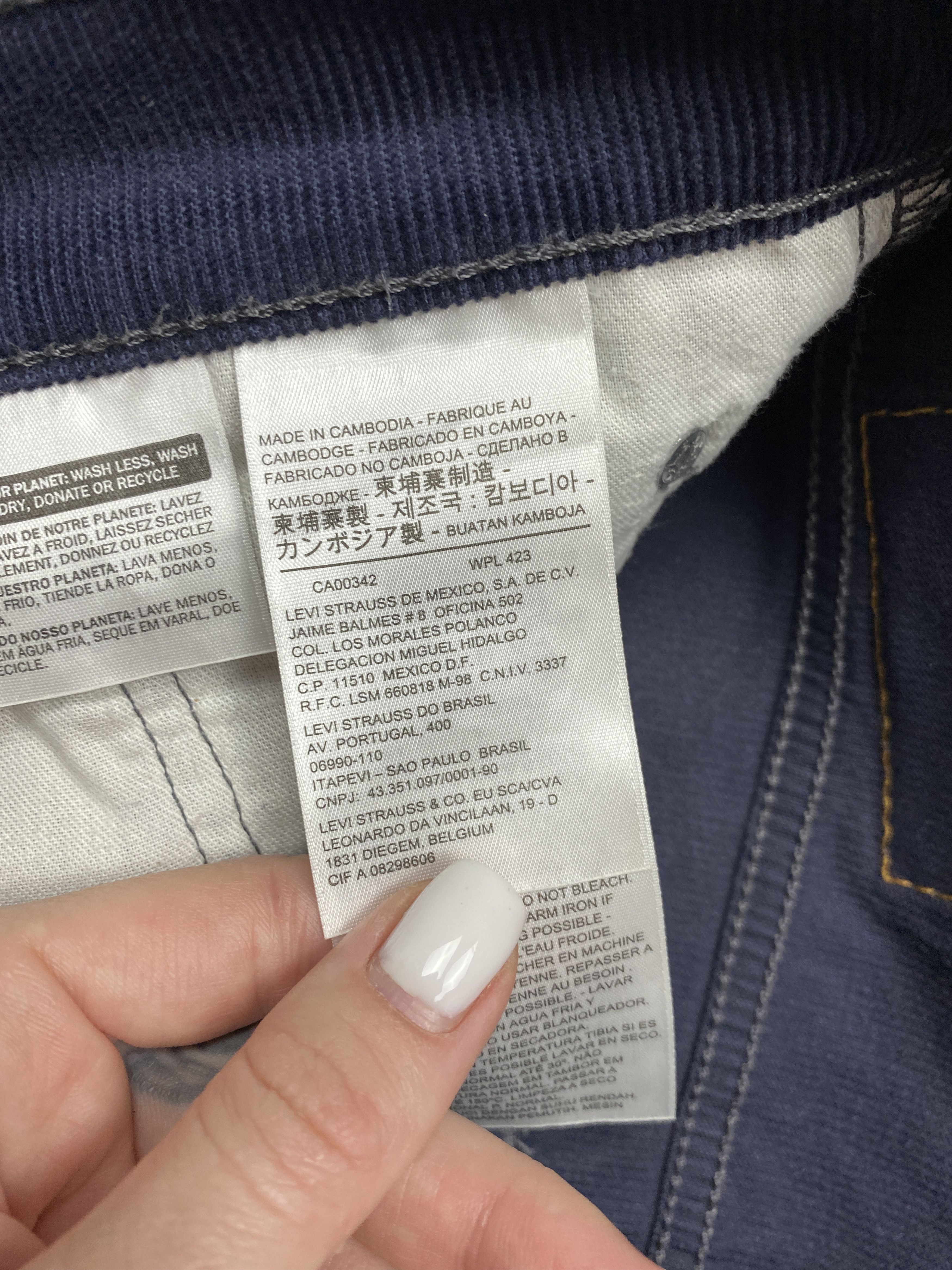 Levi's × Levi's Vintage Clothing Levis 514 Vintage Mens Corduroy Denim Pants Jeans Size US 32 / EU 48 - 10 Thumbnail