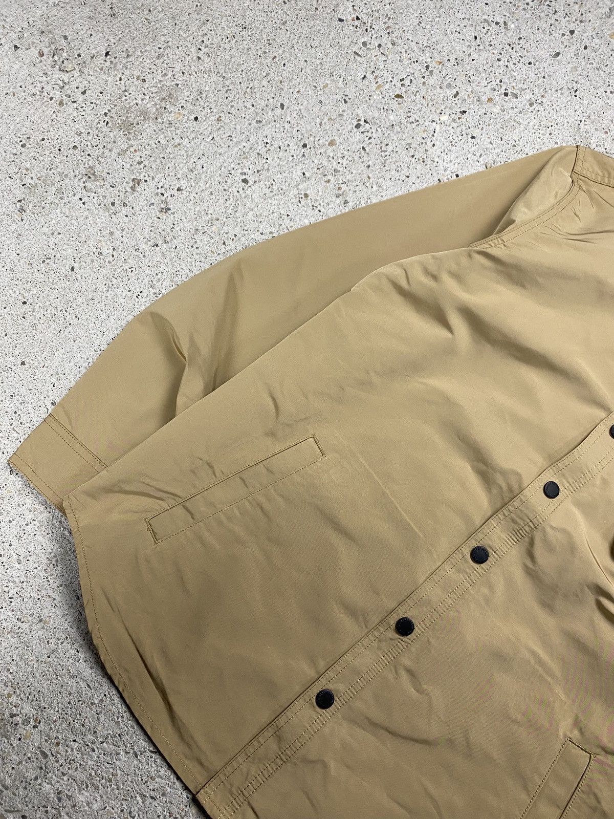 Barbour Barbour international beige shirt windbreaker Size US M / EU 48-50 / 2 - 3 Thumbnail