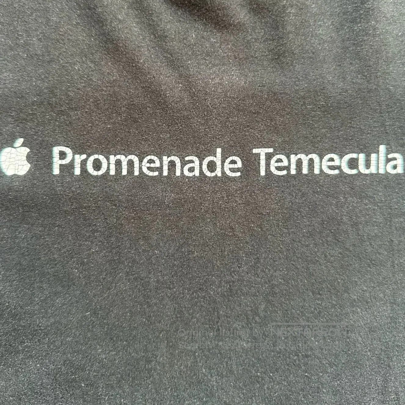 Vintage Vintage 00s Apple Graphic Tee. Size US M / EU 48-50 / 2 - 3 Thumbnail