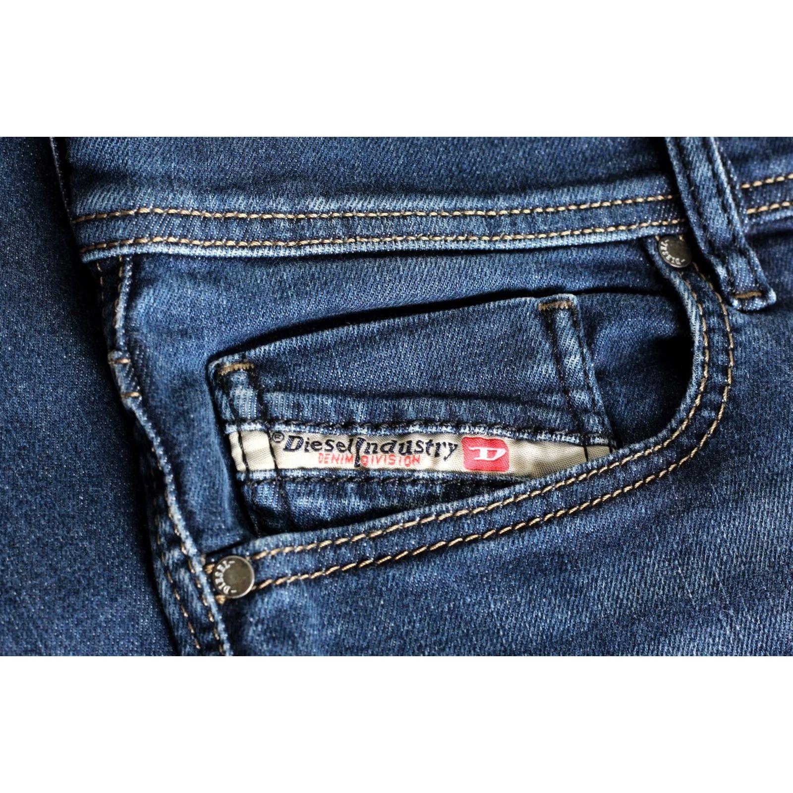 Diesel DIESEL TEPPHAR 0845B Jeans Men W29 L32 Stretch Slim Carrot DZ5455 Size US 29 - 5 Thumbnail