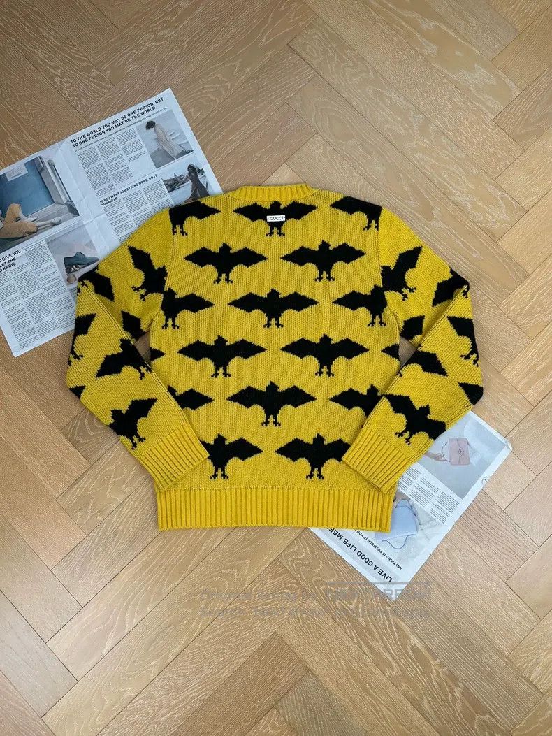 Gucci Gucci Bat print round-neck knitted sweater Size US M / EU 48-50 / 2 - 2 Thumbnail