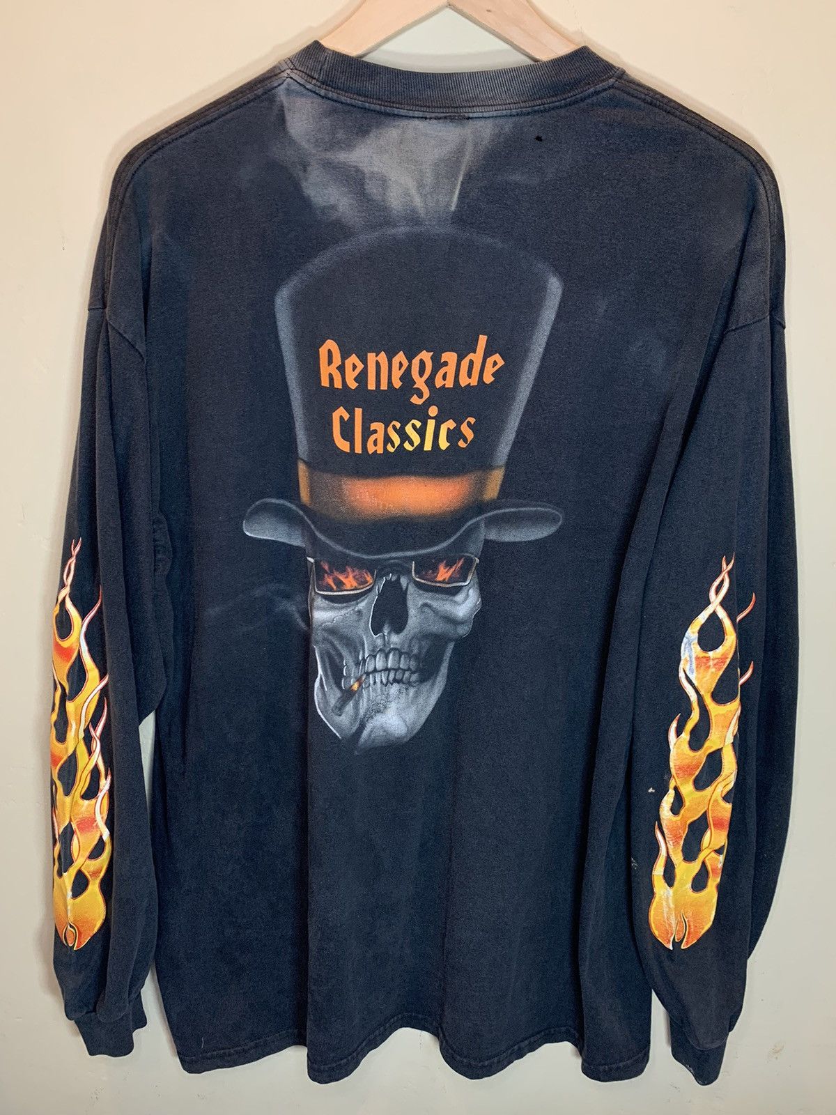*RARE* Vintage 90’s Renegade Biker Skull Flame Faded Shirt