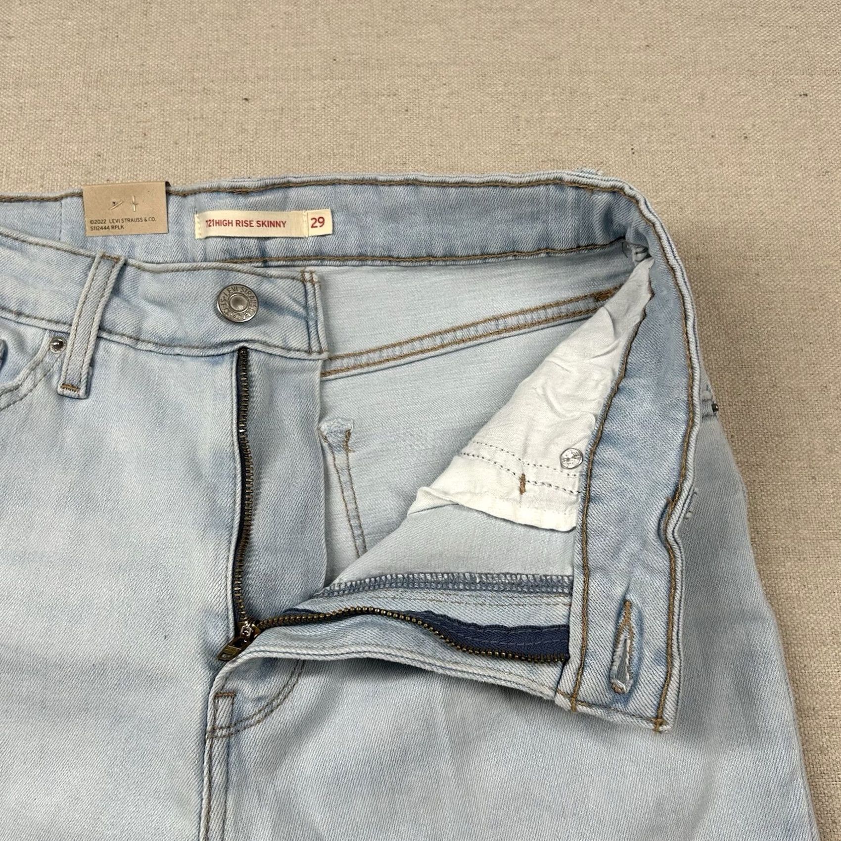 Levi's VINTAGE Levi's Jeans Womens 29 High Rise Skinny 29x30 Distressed Light Wash Denim Blue Cotton Viscose 5-Pocket Mens Womens Size 29" - 3 Thumbnail