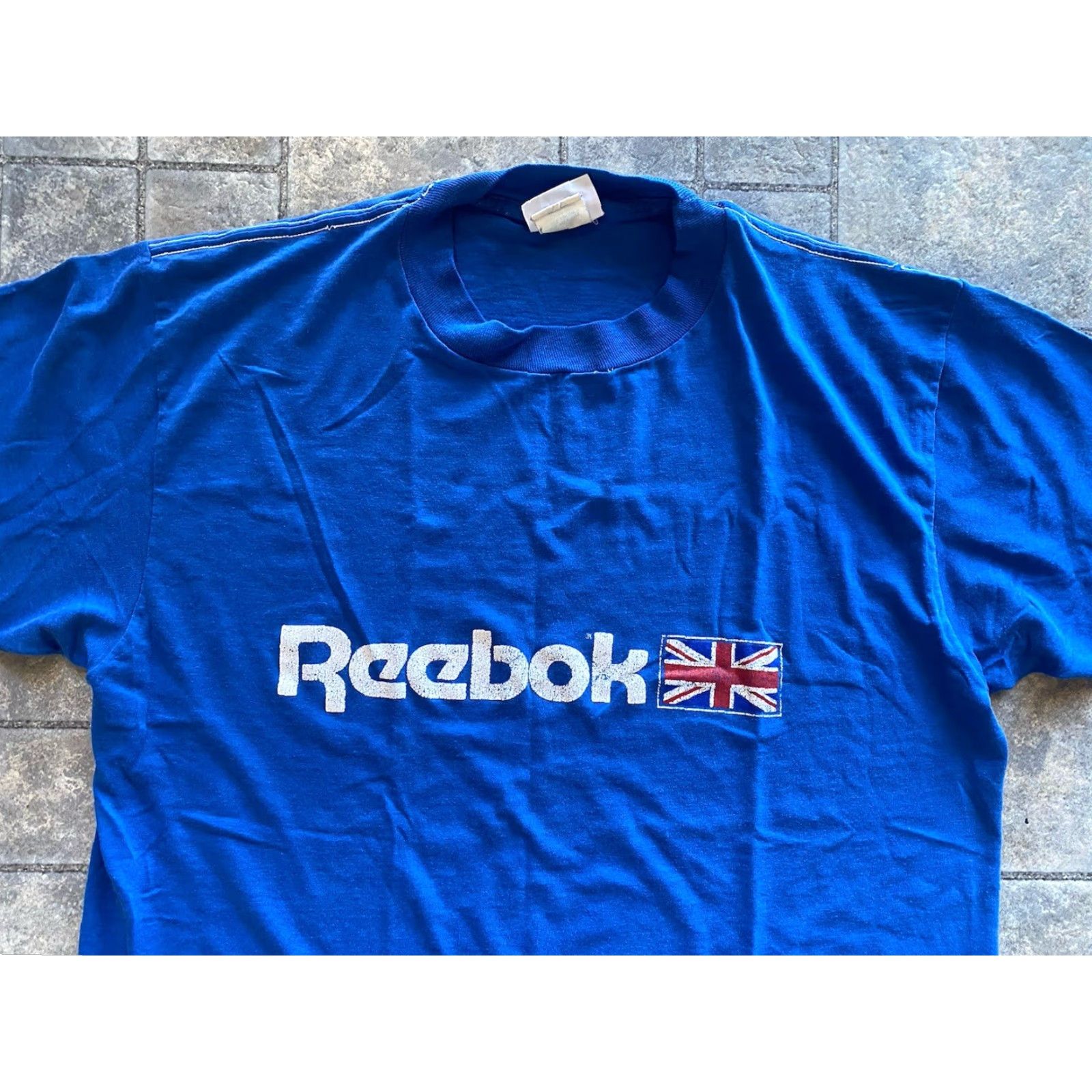 Reebok VINTAGE Reebok T-Shirt Men XL Blue United Kingdom Flag Short Sleeve Size US XL / EU 56 / 4 - 3 Thumbnail