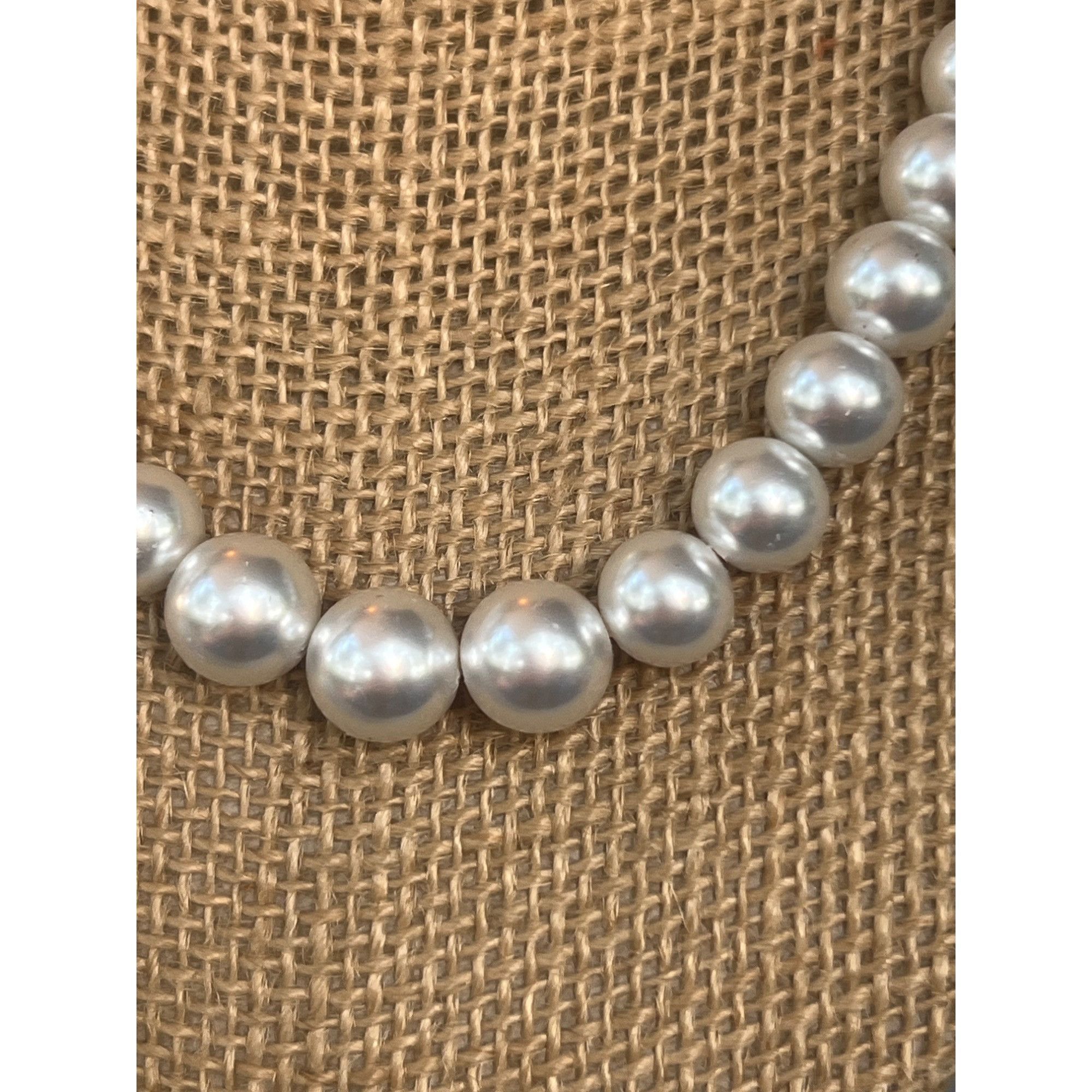 Express Vintage Express Glass Faux Pearl Necklace Graduated Size Sil Size ONE SIZE - 2 Thumbnail