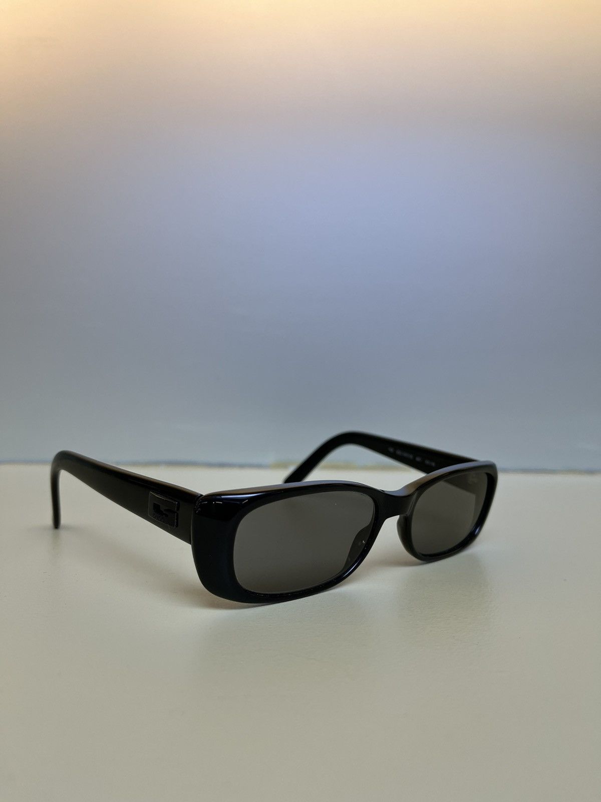 Gucci Gucci GG 2453 Logo Vintage Sunglasses | Grailed