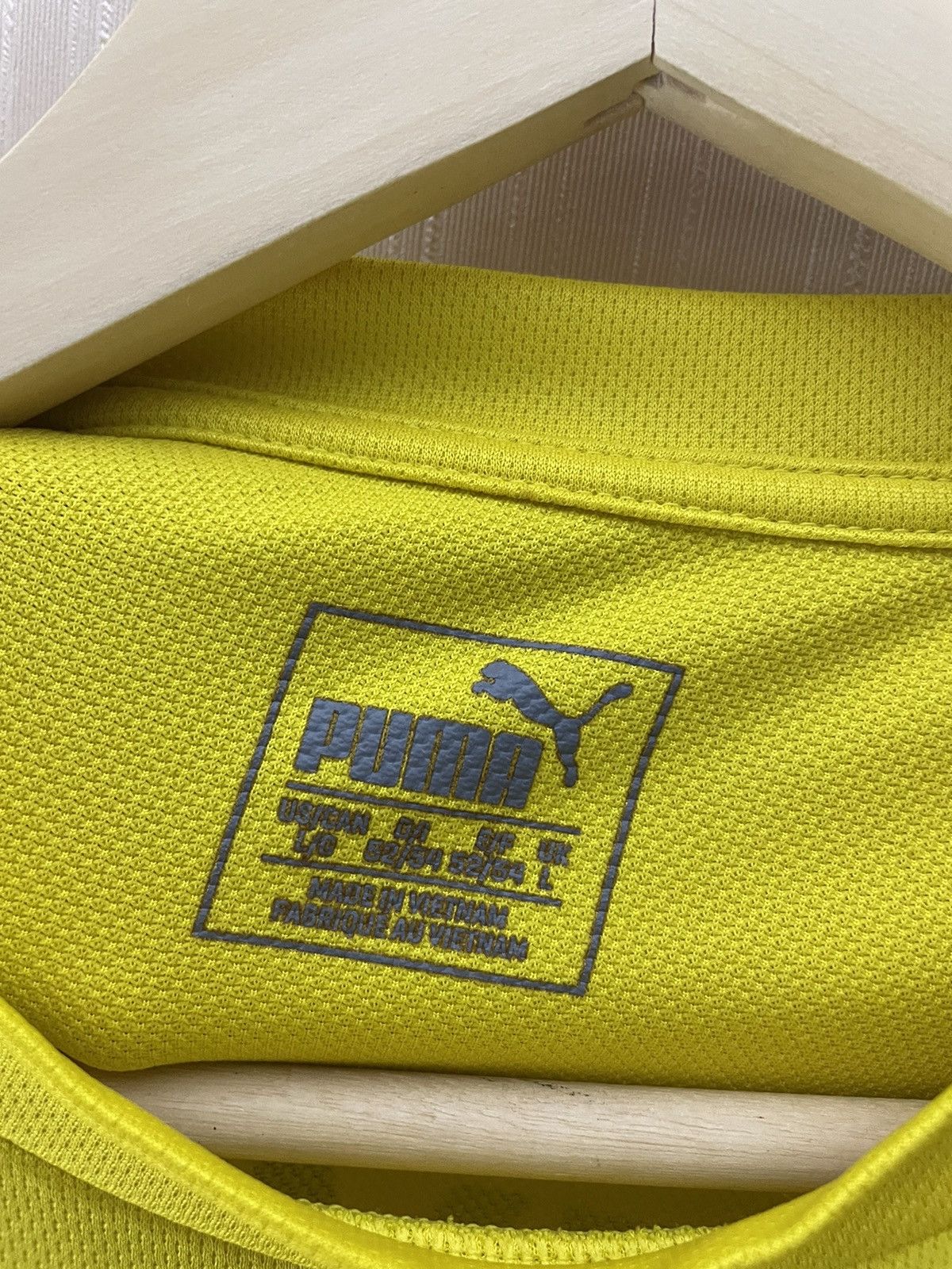 Puma Puma Borussia Dortmund 2018 soccer jersey Size US L / EU 52-54 / 3 - 7 Thumbnail