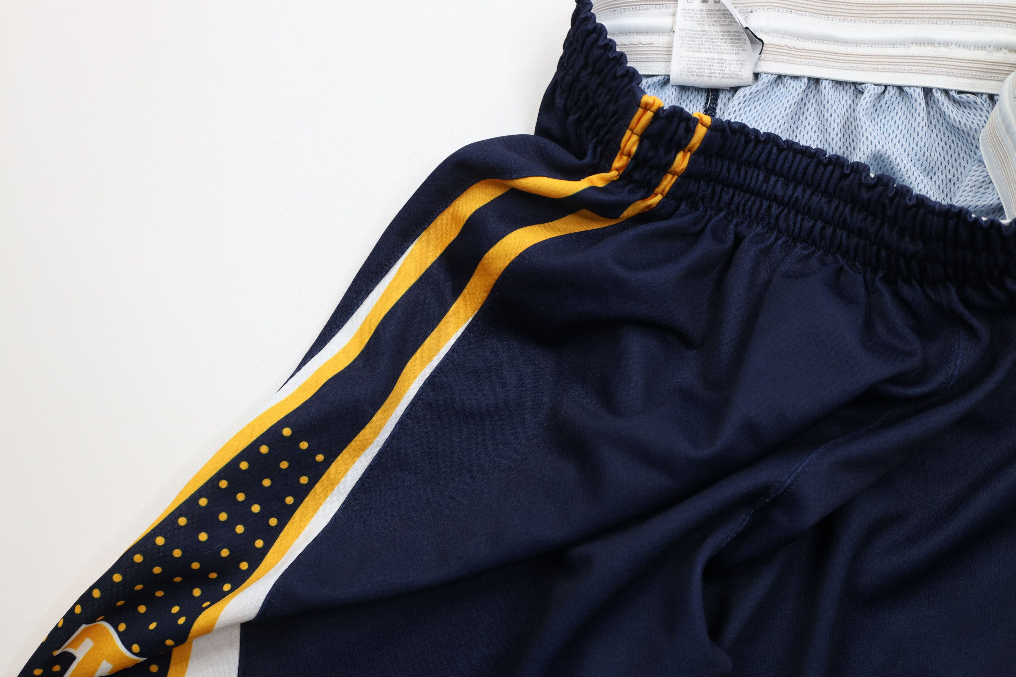 Nike Nike Game Worn University of Toledo Basketball Shorts Blue Size US 30 / EU 46 - 7 Thumbnail