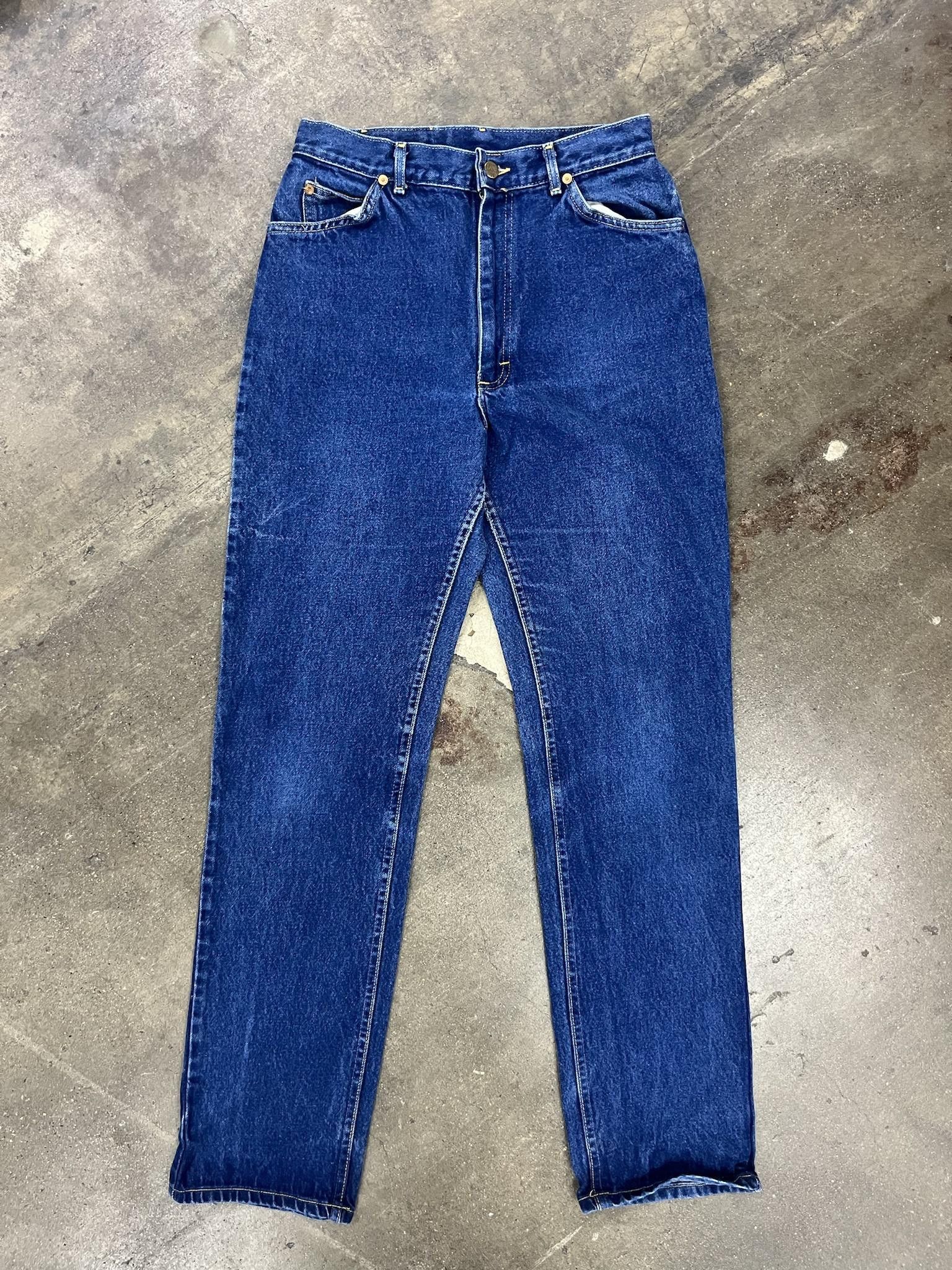 Vintage 1990's Lee Femme Fit Highwaisted Dark Wash Jeans ( Sz 27) Size US 28 / EU 44 - 1 Thumbnail