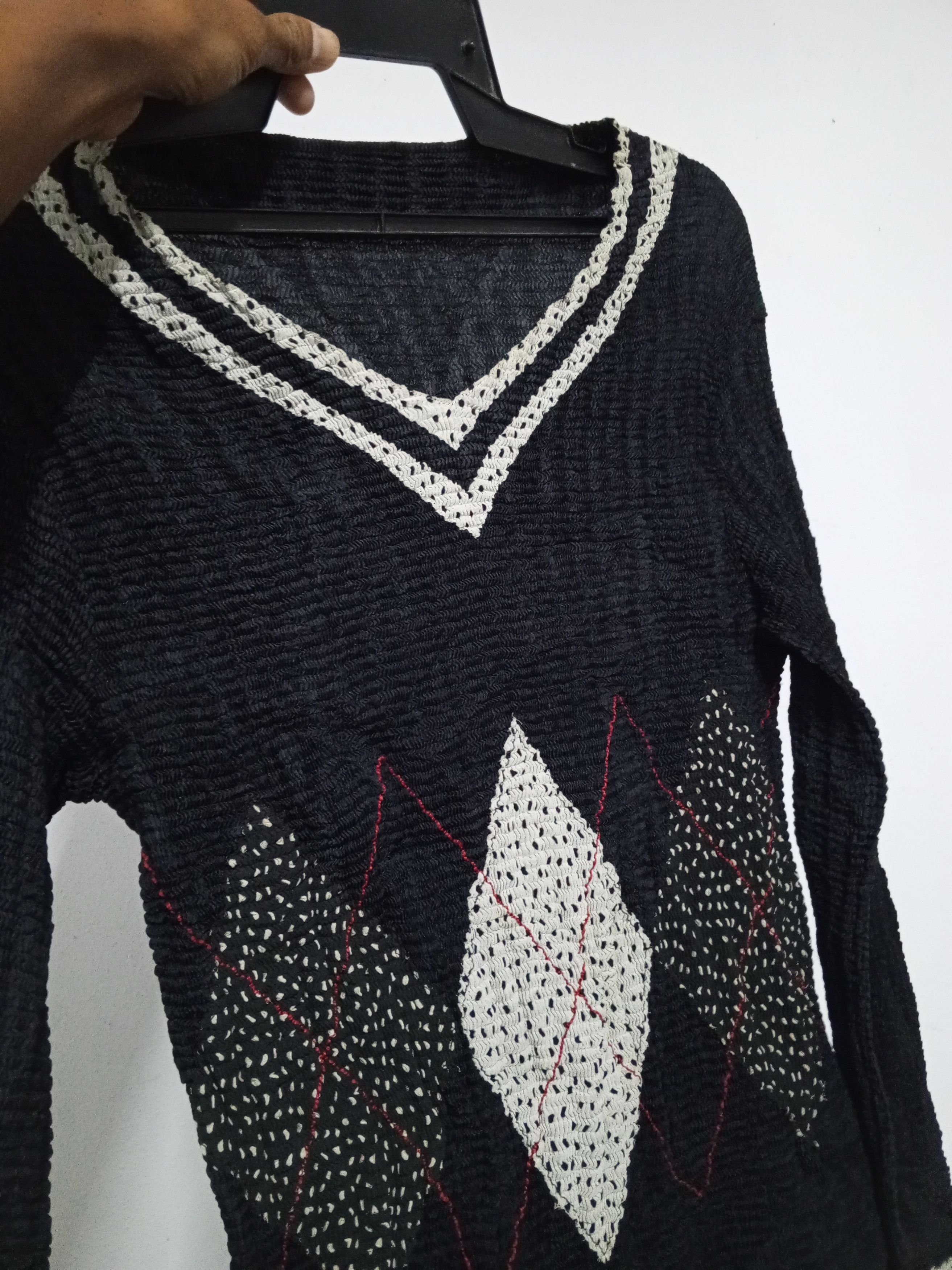 Aran Isles Knitwear { vtg Japan } Yukiko hanai knitwear rare Size XS / US 0-2 / IT 36-38 - 1 Thumbnail