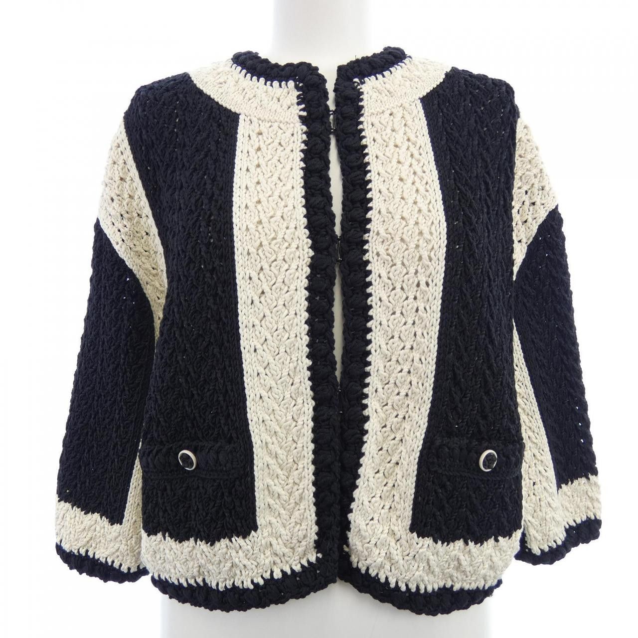 Chanel Chanel Chanel Collarless Jacket Others Outerwear P72002K10363 22C DUTY FREE for USA Size ONE SIZE - 1 Thumbnail