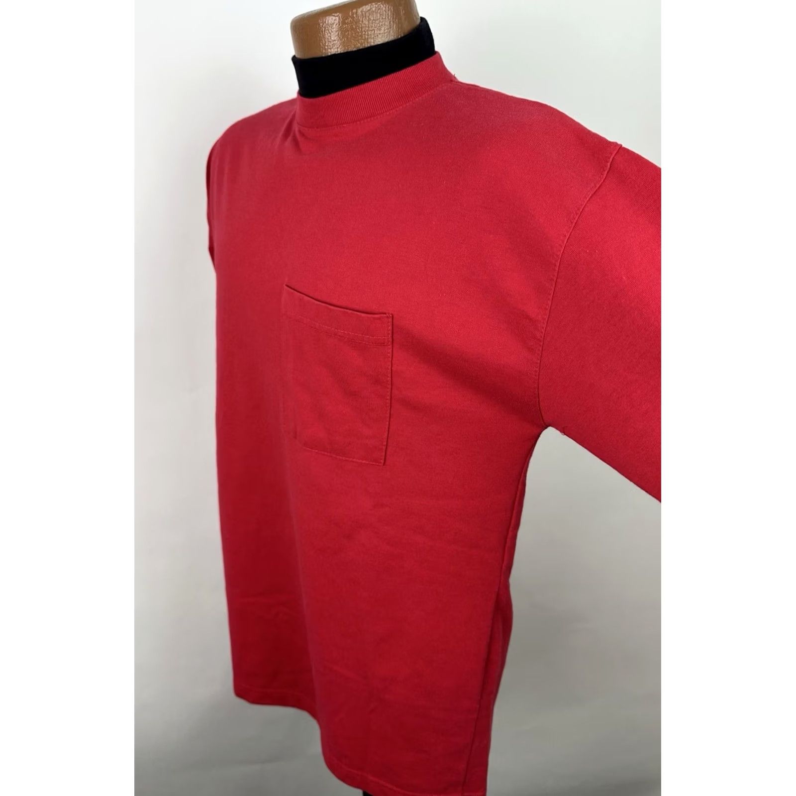 Vintage VINTAGE Freddie Wear Shirt Mens Medium Red Mock Neck Long Sleeve Pocket 80s 90s Retro Grunge - Size US M / EU 48-50 / 2 - 7 Thumbnail