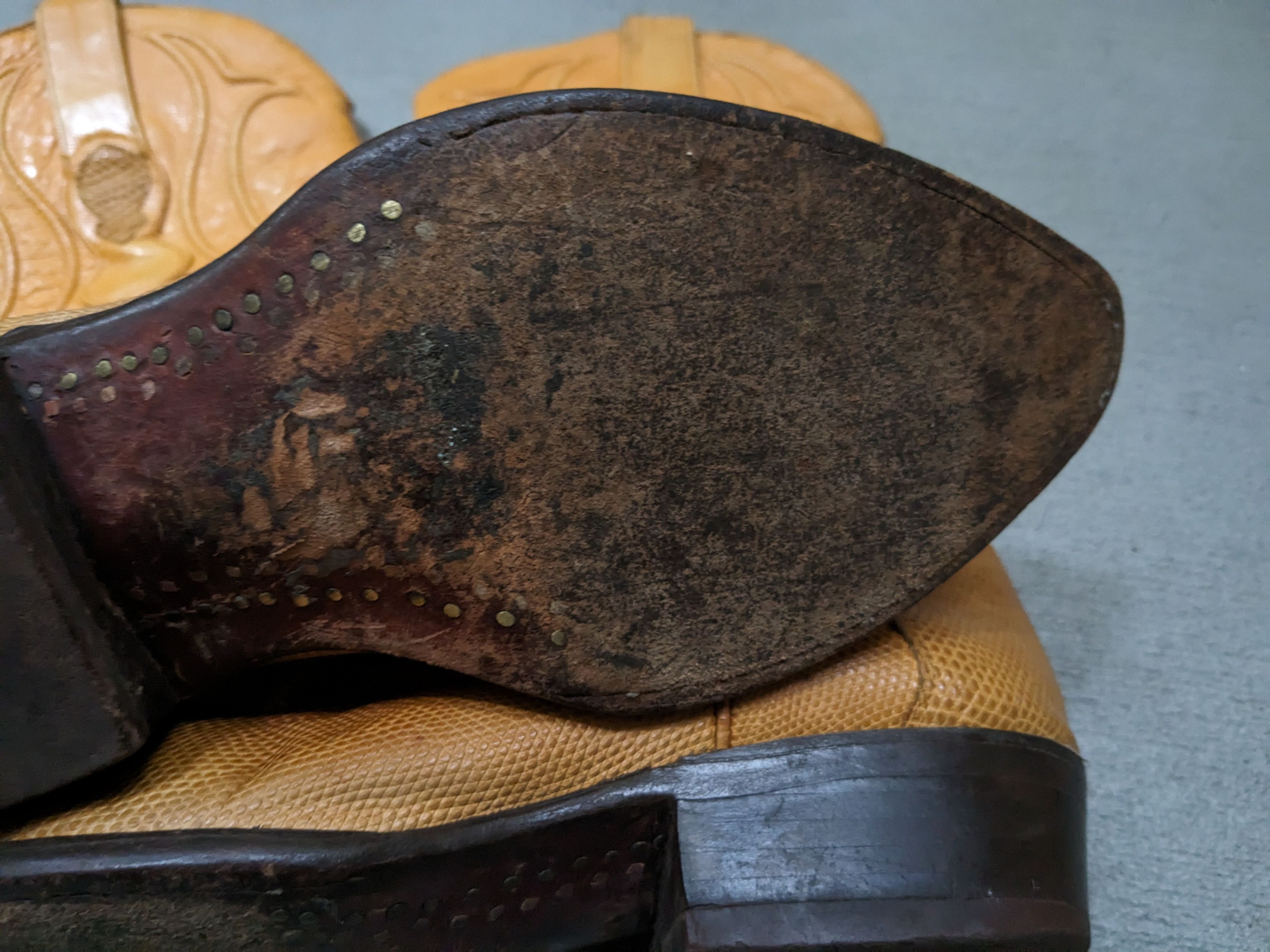 Genuine Leather Vintage Cowboy Boots Yellow Lizard 8 Wide Leather USA Size US 8 / EU 41 - 17 Thumbnail