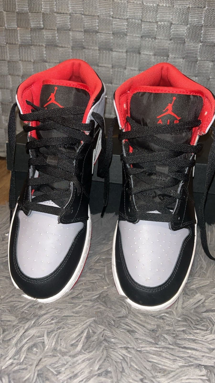 Jordan Brand × Nike Air Jordan 1 Mid GS 'Bred Shadow' Size US 7 / EU 40 - 5 Thumbnail
