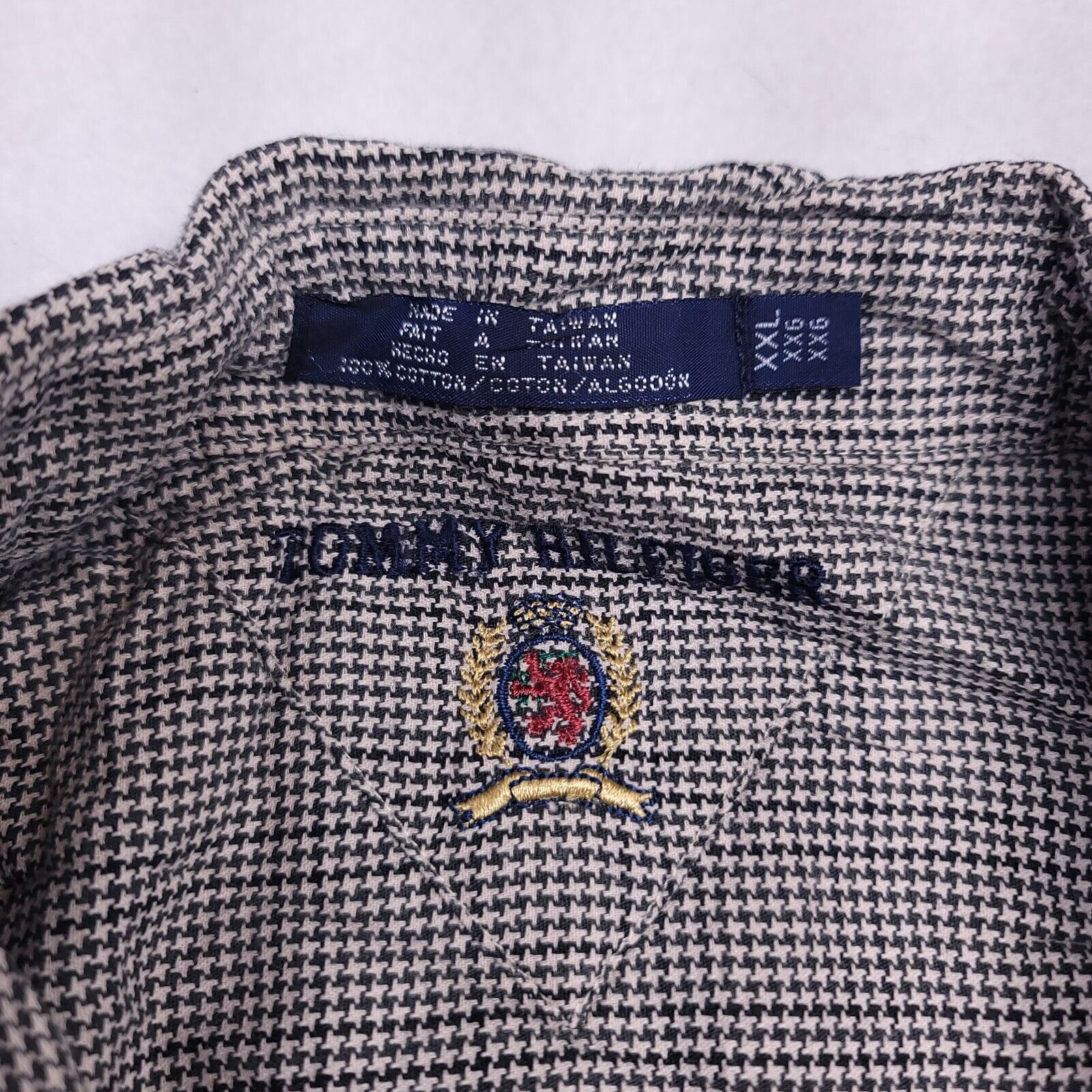 Tommy Hilfiger Tommy Hilfiger Button Up Shirt Mens Size 2XL Black Beige Size US XXL / EU 58 / 5 - 3 Thumbnail