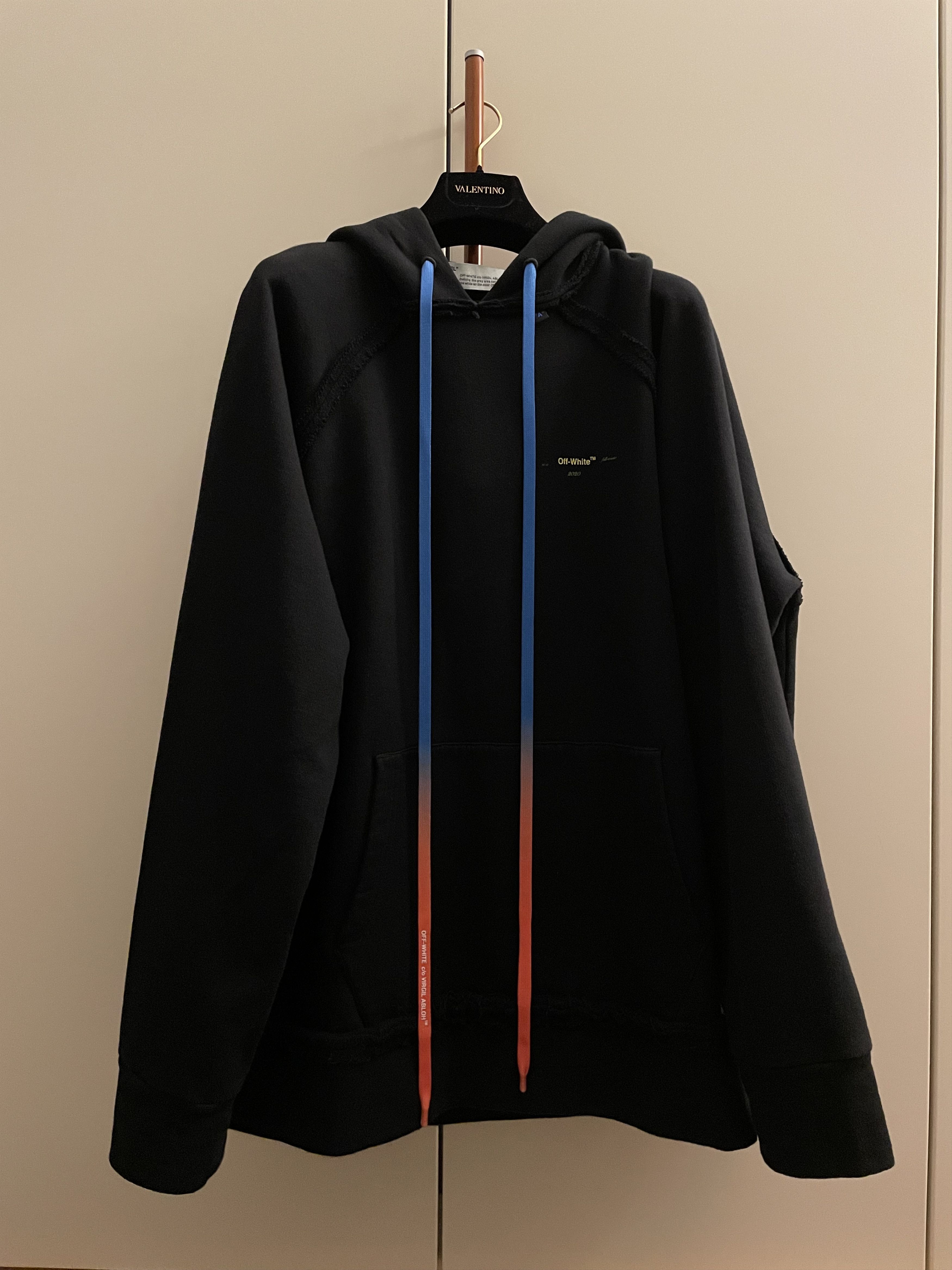 Off-White Off White hoodie arrow acrylic Size US M / EU 48-50 / 2 - 1 Thumbnail