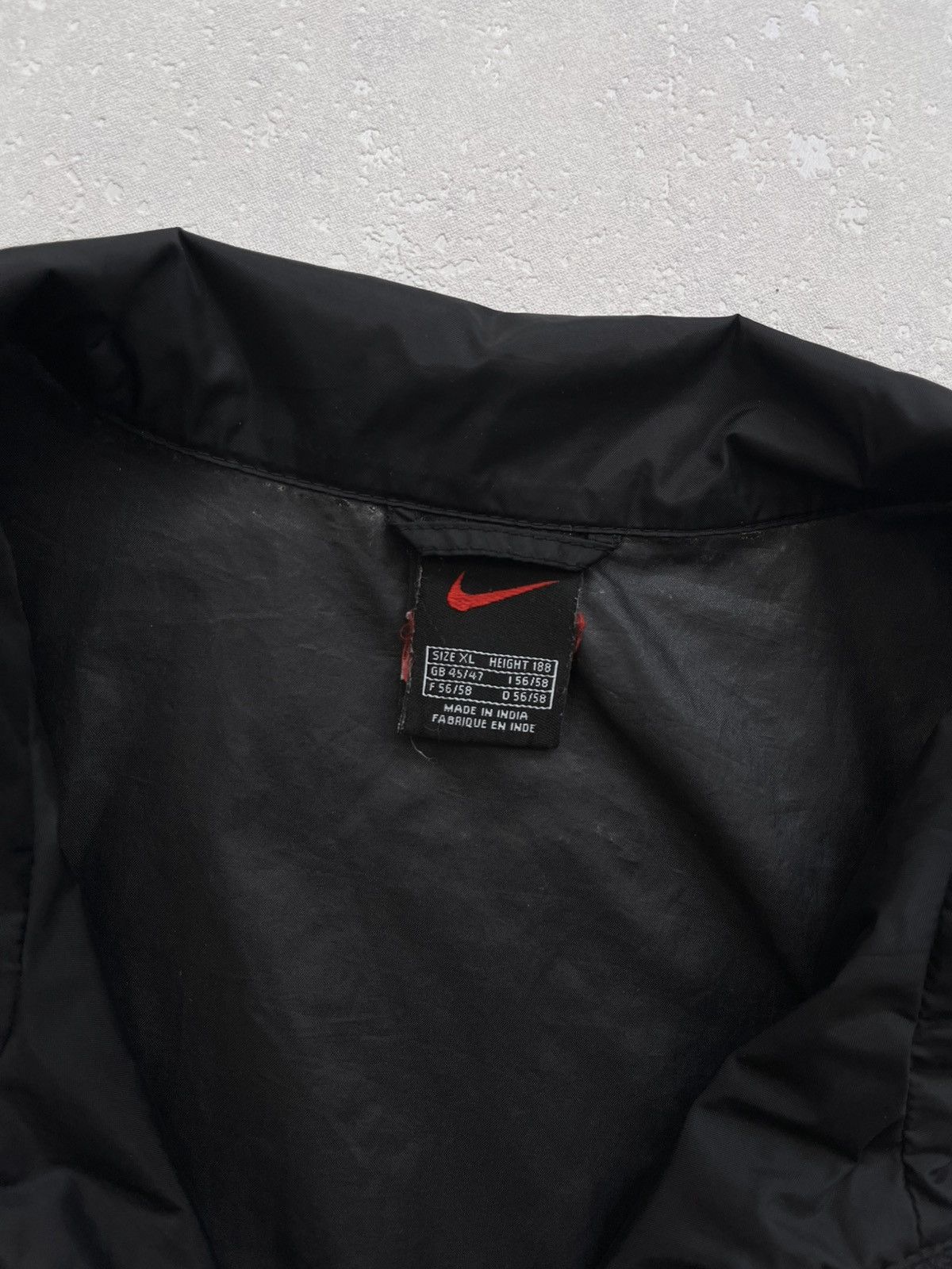 Nike 90’s NIKE RETRO NYLON SWOOSH LOGO VINTAGE TRACK JACKET Y2K Size US XL / EU 56 / 4 - 3 Thumbnail