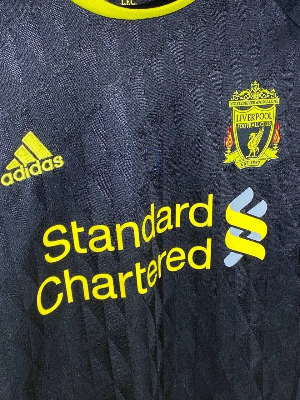 Adidas Liverpool F.C x Adidas #8 Pritchard 2010/11 Soccer Jersey Size US S / EU 44-46 / 1 - 3 Thumbnail