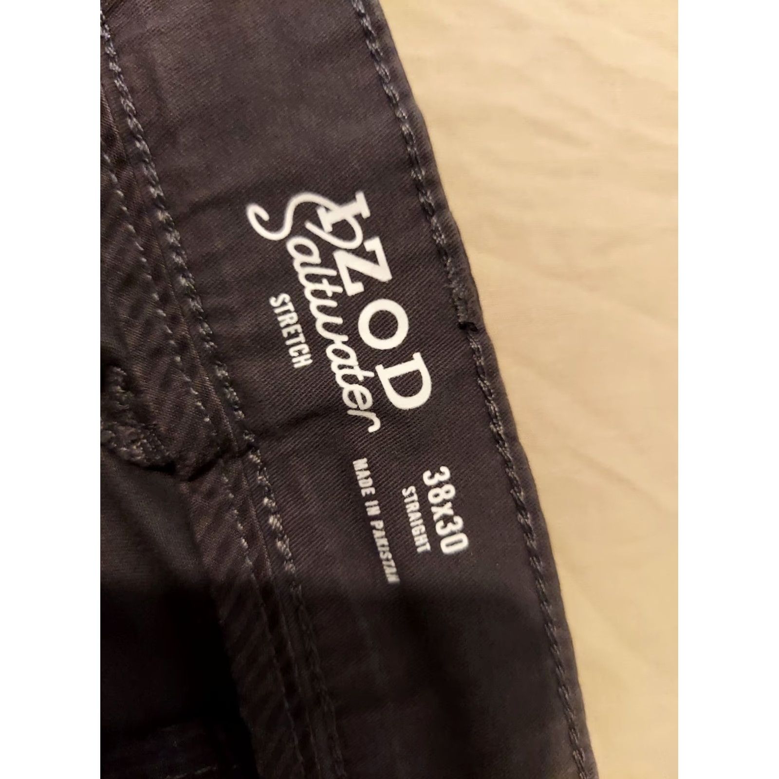 Izod VINTAGE IZOD Mens Pants Chino Gray 38x30 40x30 Stretch Regular Dress Slacks Trouser Shirt? Size US 38 / EU 54 - 6 Thumbnail