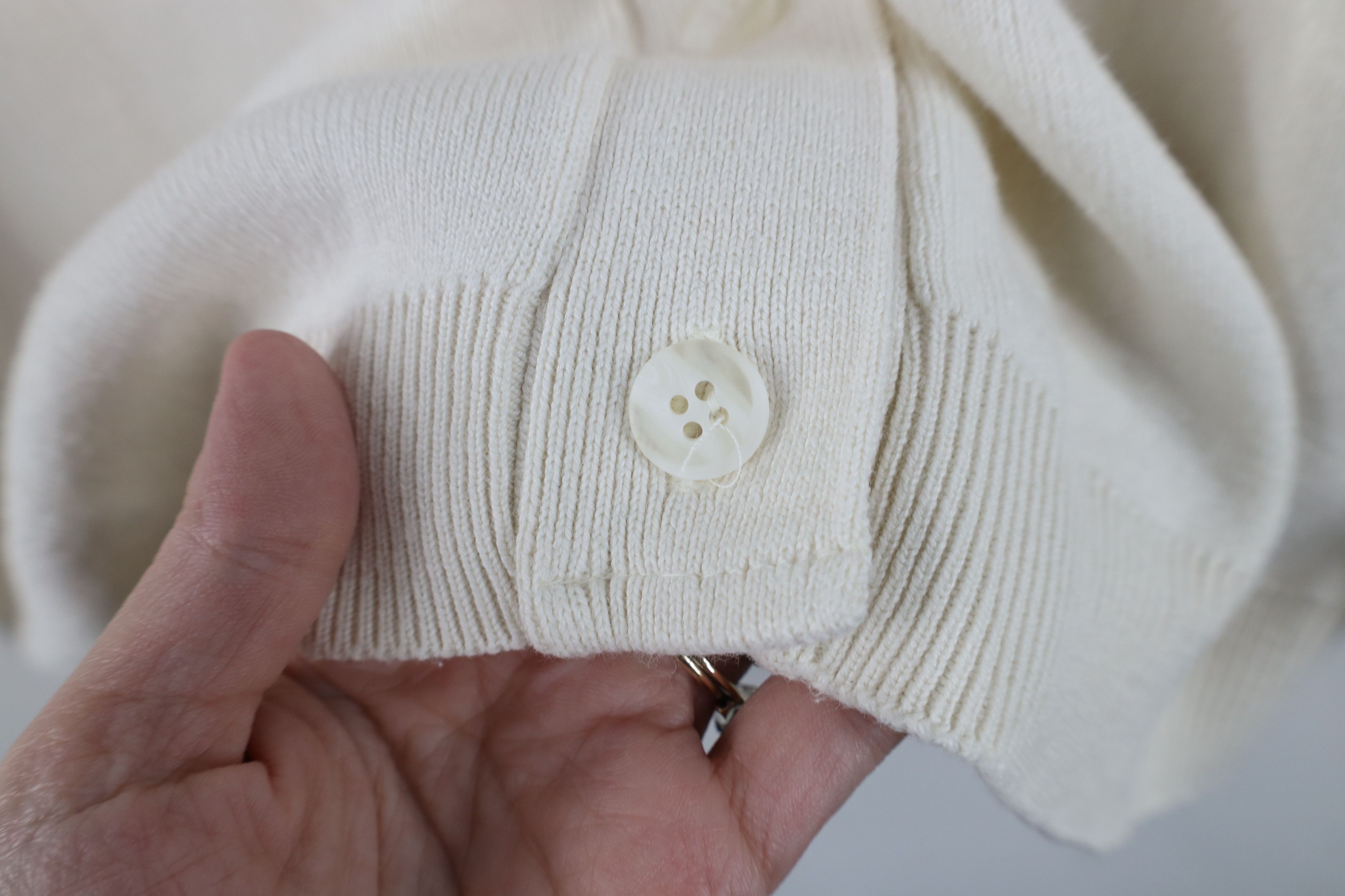 Woolrich Woolen Mills Vintage 90s Woolrich Ribbed Knit Cardigan Sweater Cream USA Size S / US 4 / IT 40 - 9 Thumbnail