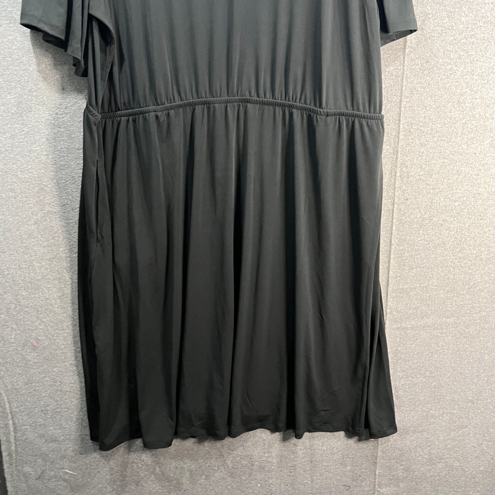 Other Girl With Curves Petite Knit Midi Dress with Flutter Sleeve Size XXL / US 16-18 / IT 52-54 - 6 Thumbnail