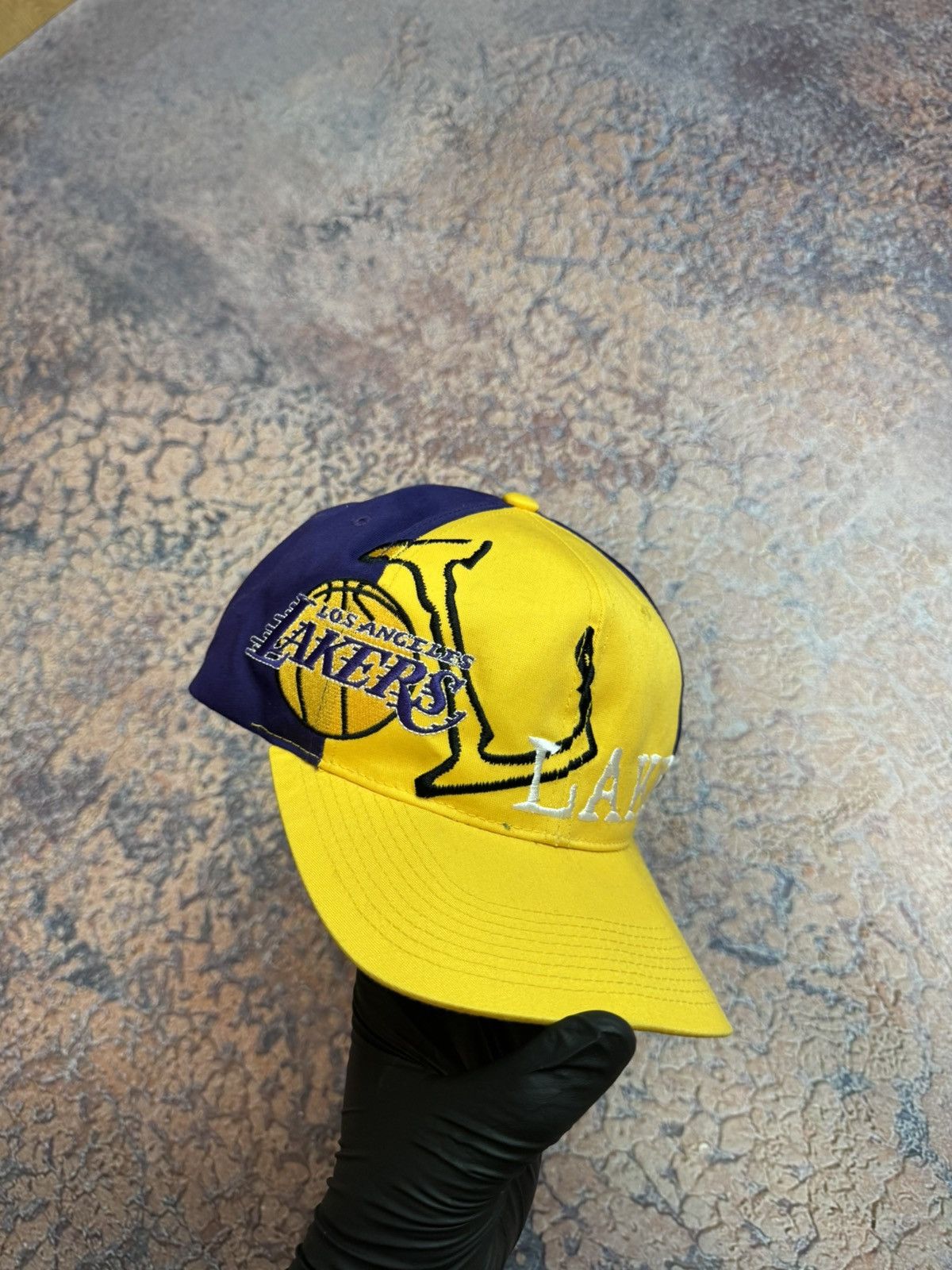 Sports Specialties LA Lakers Sports Specialties Snap back hat cap Size ONE SIZE - 1 Thumbnail