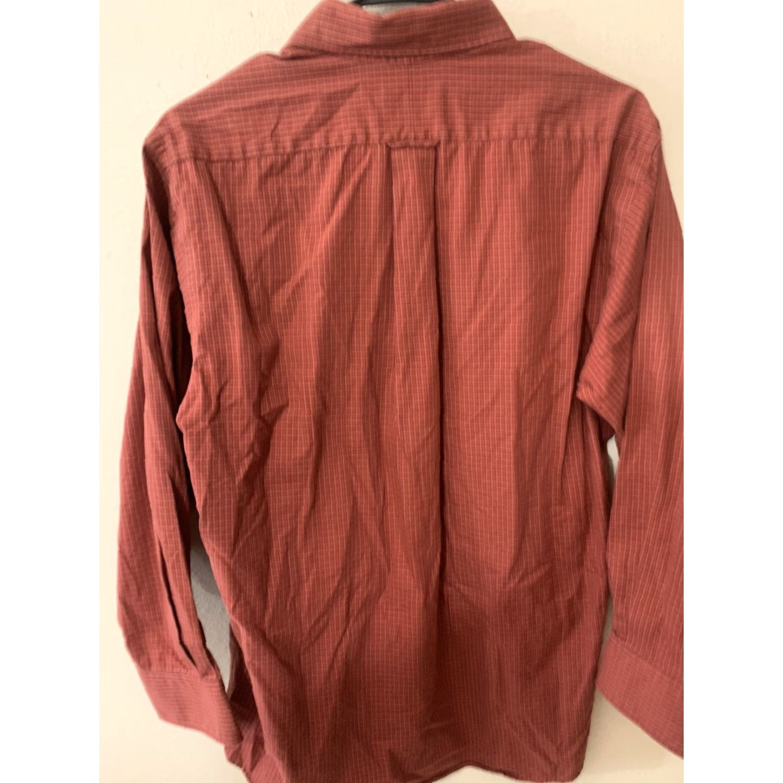 Izod VINTAGE IZOD Shirt 80s Pinpoint Cotton Button-Down Red Check Adult 15.5 32/33 Mens Size US M / EU 48-50 / 2 - 2 Thumbnail
