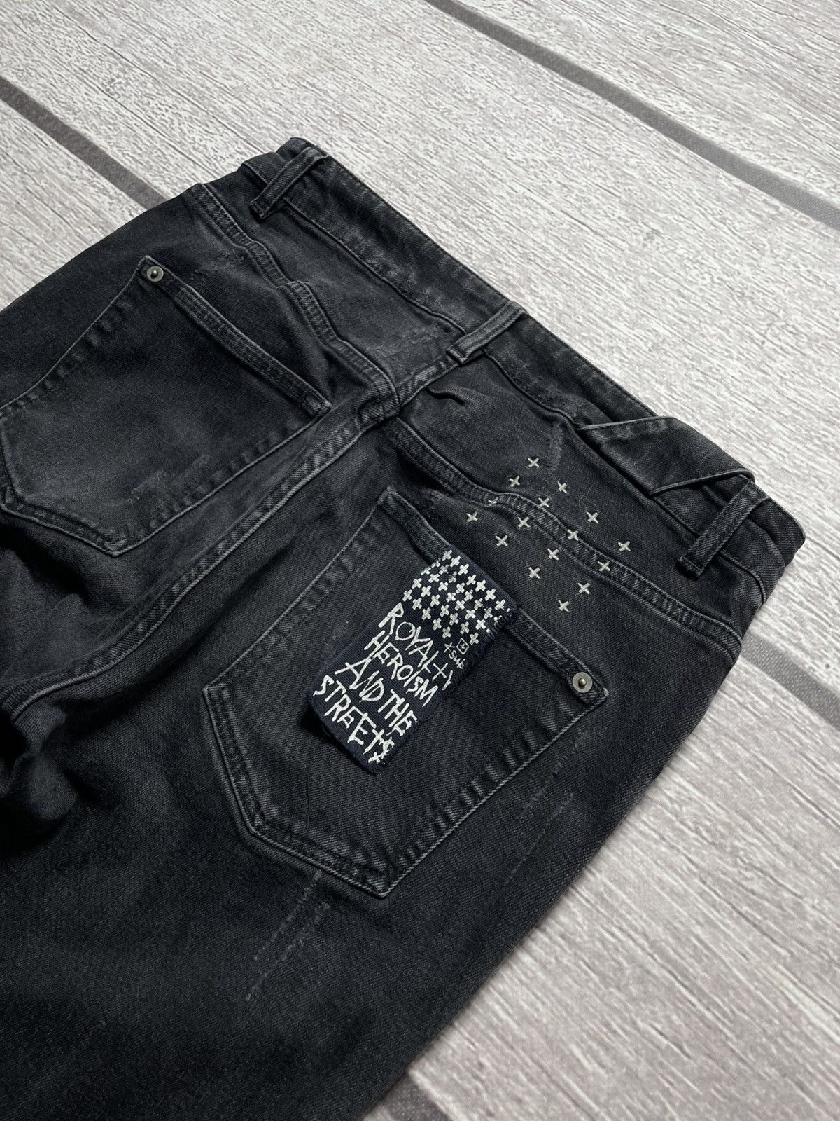 Ksubi Ksubi Black Distressed Van Wrinkle Jeans Size US 32 / EU 48 - 3 Thumbnail