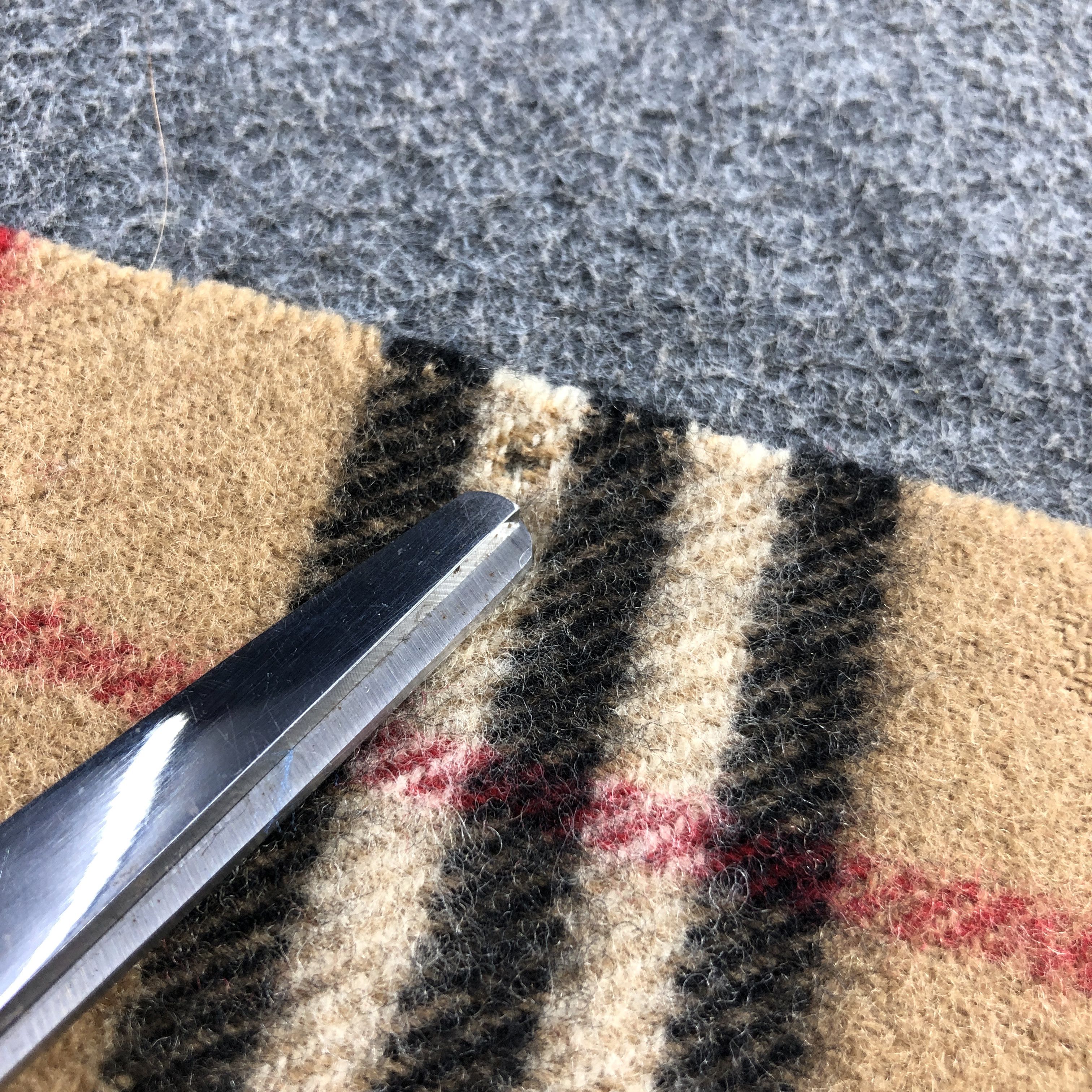 Burberry Burberry Tan Nova Check Wool Scarf Muffler V2869 Size ONE SIZE - 5 Thumbnail