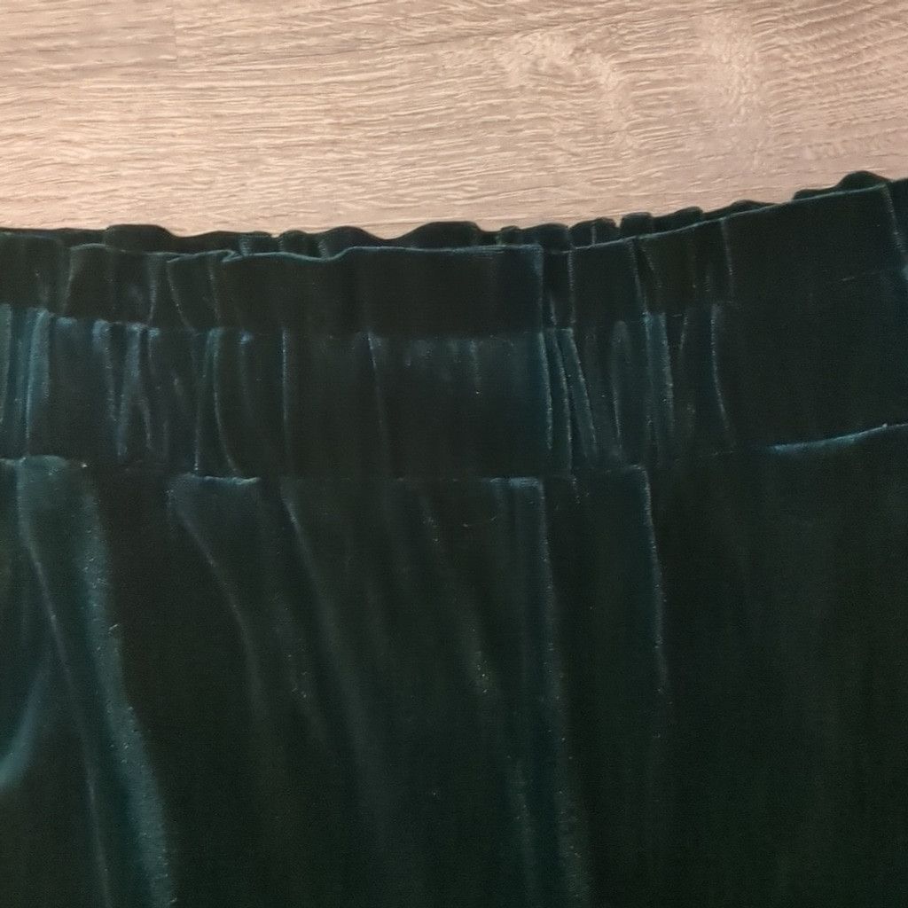 Other Allegra K green velour pants size small Size 26" / US 2 / IT 38 - 2 Thumbnail