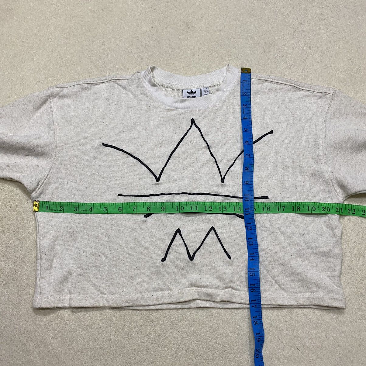 Adidas ADIDAS Embroidered Trefoil Logo Cropped Sweatshirt Size S / US 4 / IT 40 - 14 Thumbnail