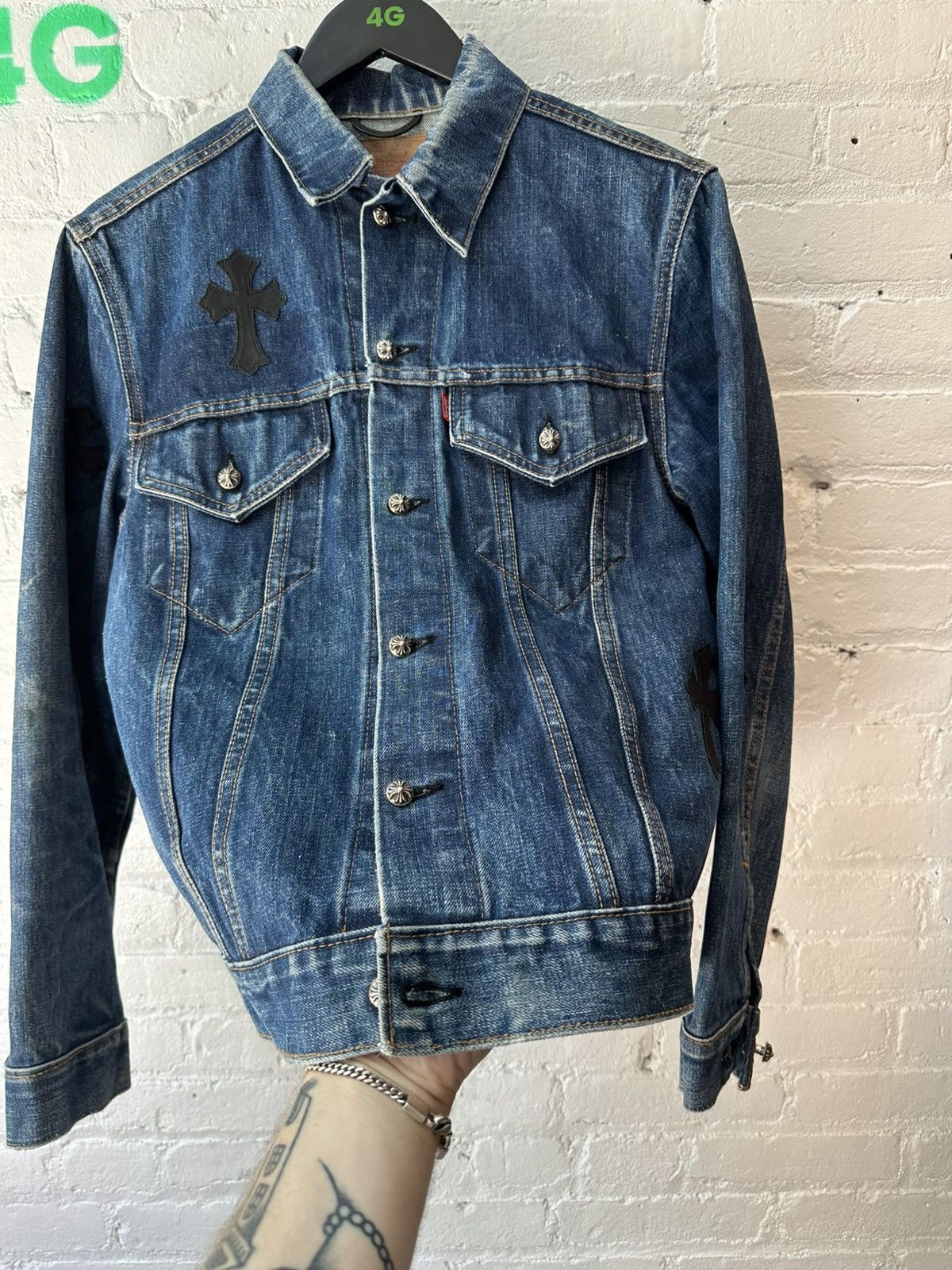 Chrome Hearts Chrome Hearts Levi’s Cross Patch Denim Jacket Size US XS / EU 42 / 0 - 5 Thumbnail