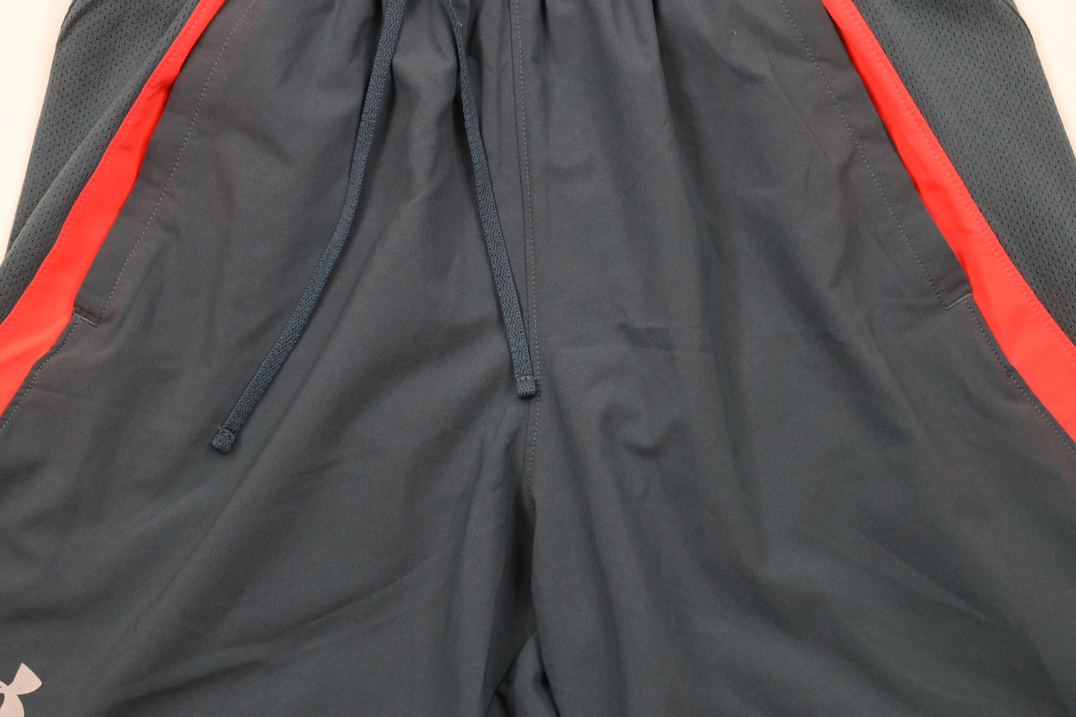Under Armour × Vintage Under Armour HeatGear Lined Running Jogging Gym Shorts Gray Size US 30 / EU 46 - 3 Thumbnail