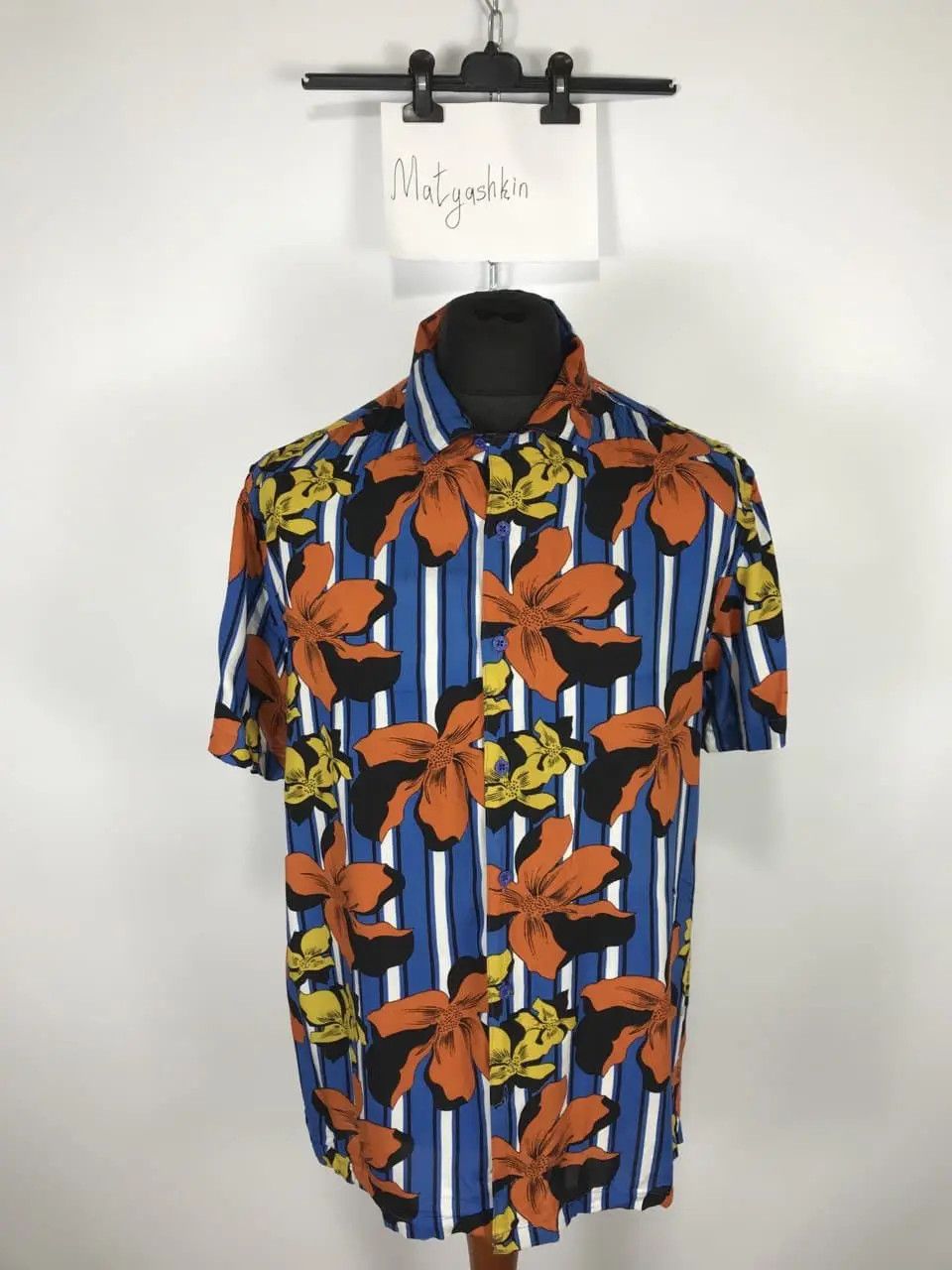 Vintage Hawaiian floral shirt size L Size US L / EU 52-54 / 3 - 1 Thumbnail