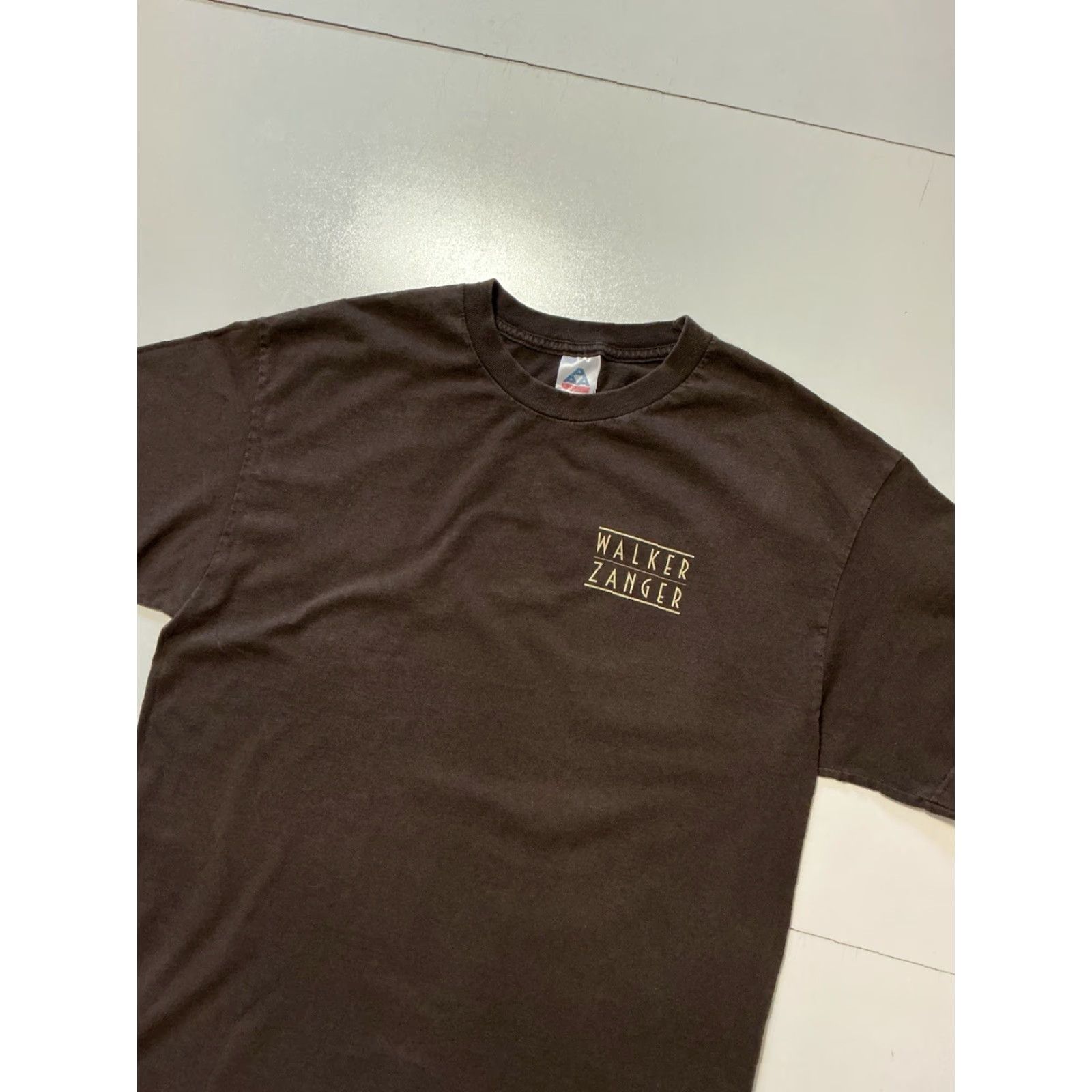 Vintage Walker Zanger American Modern Design Craft Artistry Tile Graphic Brown T-Shirt L Mens Regular Size Large Size US L / EU 52-54 / 3 - 4 Thumbnail