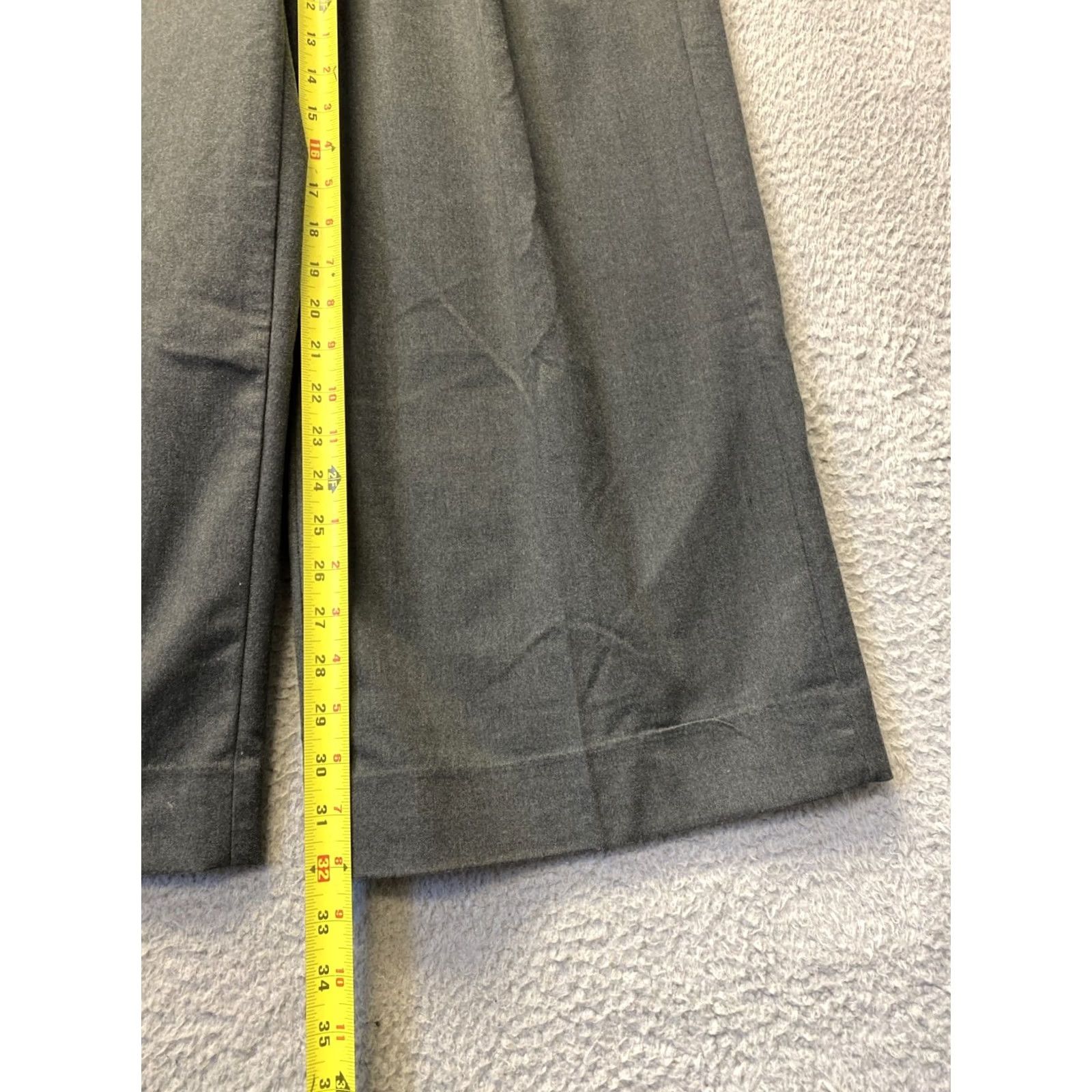 Banana Republic Banana Republic Pants Womens Size 6 Gray Wide-Leg Pleated Dress Pants Women 6 Gray Wide-Leg Vintage: No Size 28" / US 6 / IT 42 - 5 Thumbnail