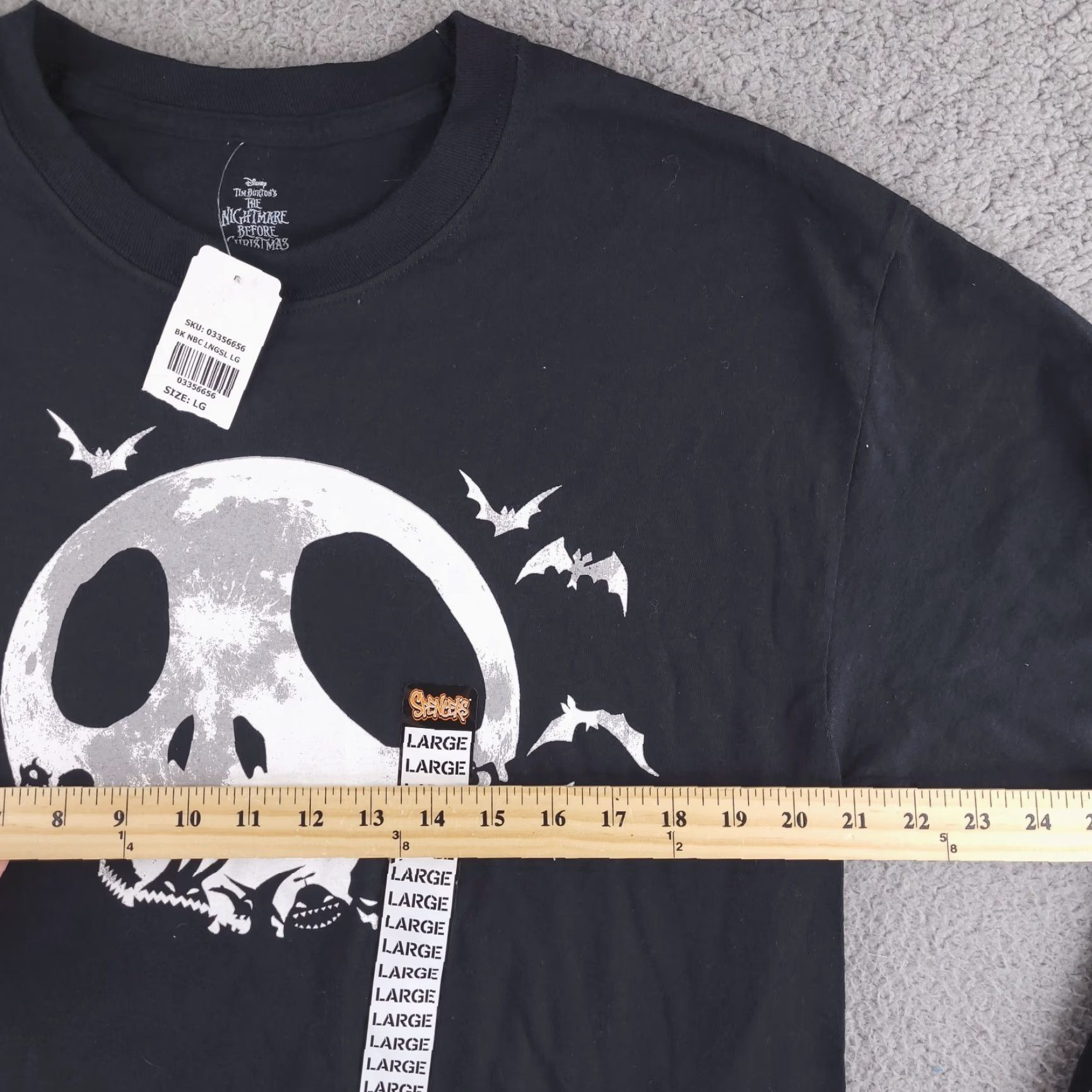 Disney NEW Disney Shirt Mens Large Black Crewneck Nightmare Before Long Sleeve Slim Fit Size US L / EU 52-54 / 3 - 5 Thumbnail