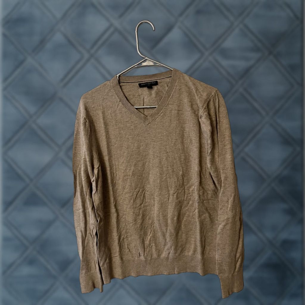 Banana Republic VINTAGE Banana Republic Mens Blend Pullover Sweater M Brown V Neck Size US M / EU 48-50 / 2 - 1 Thumbnail